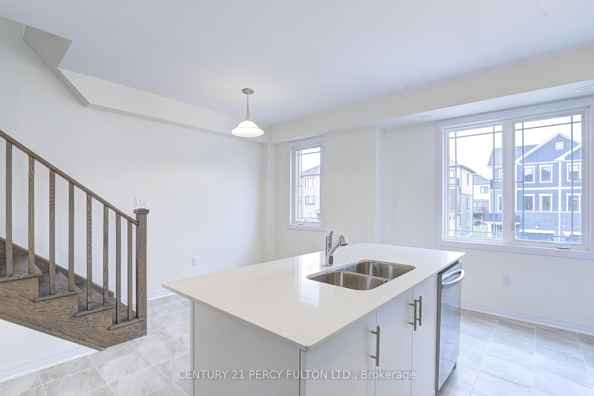 30 Hine Road photo 26