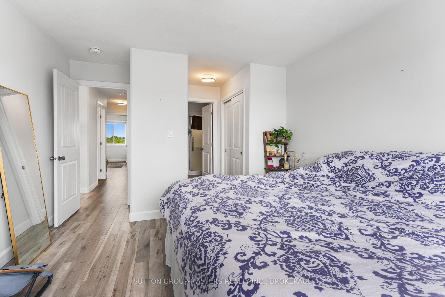 141 Superior Drive photo 19