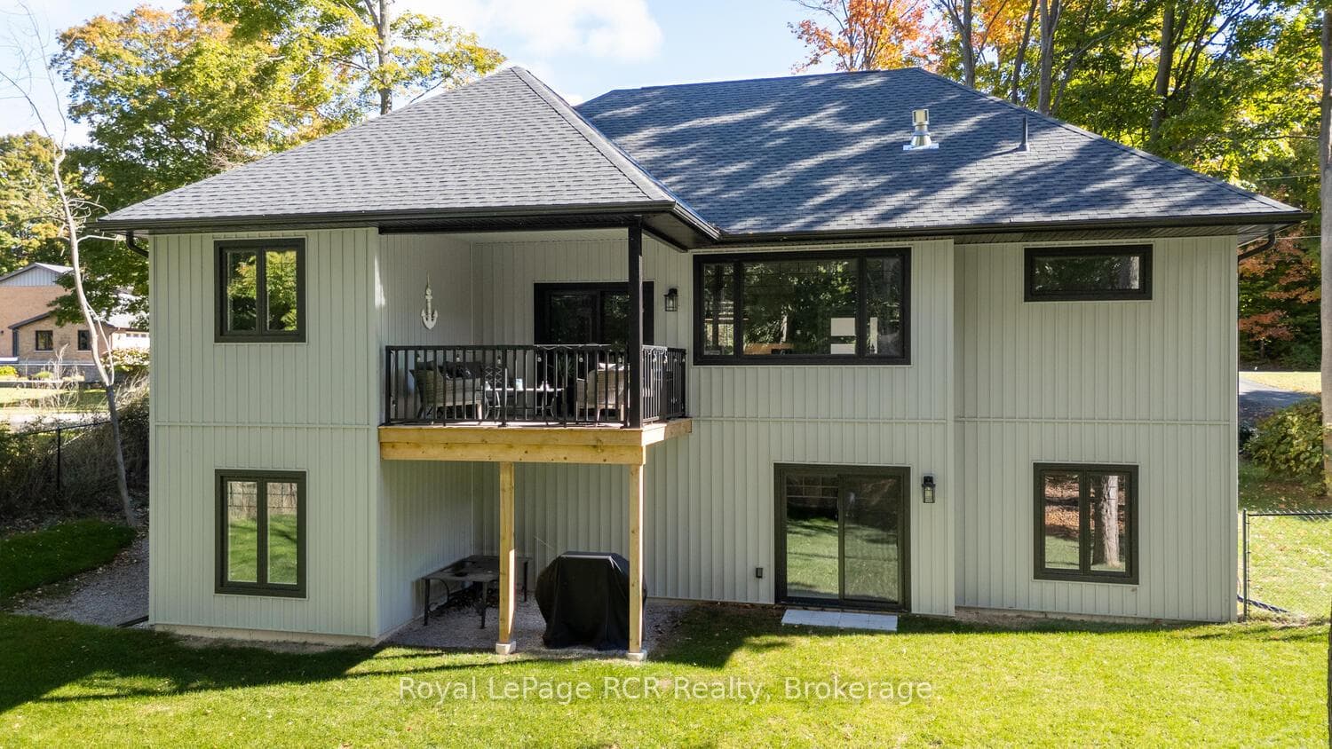 83 Lakeland Drive photo 45