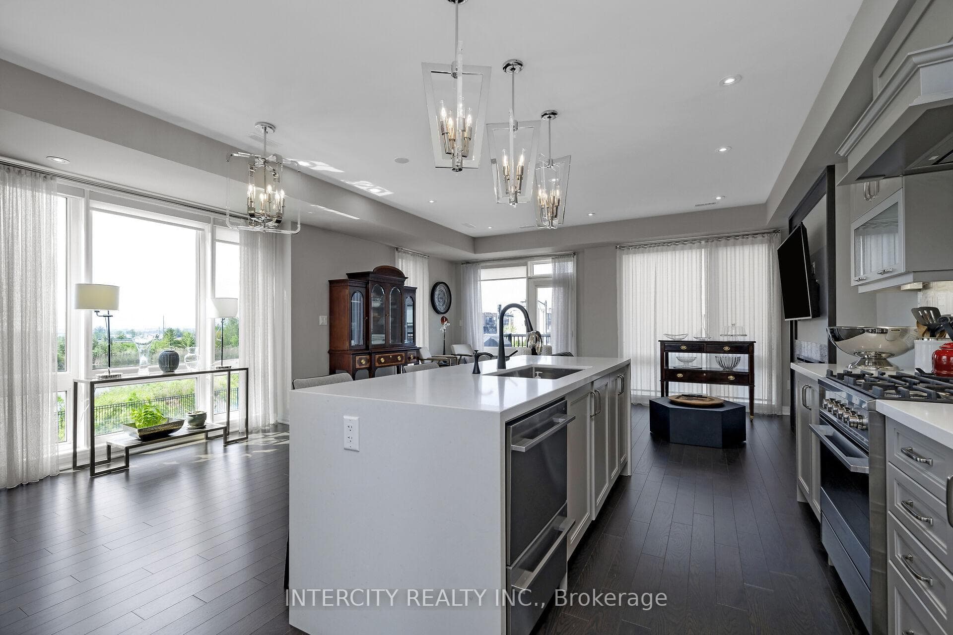 37 Hammersmith Lane photo 16