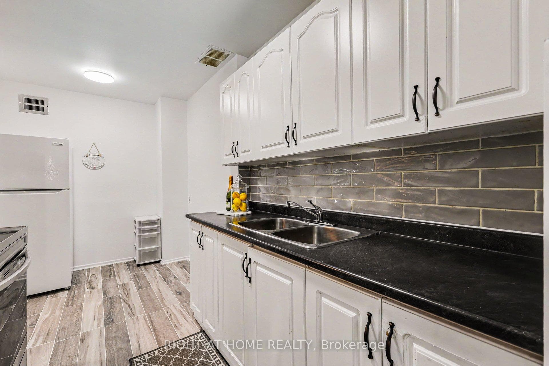 980 Gulf Place Unit 207 photo 16