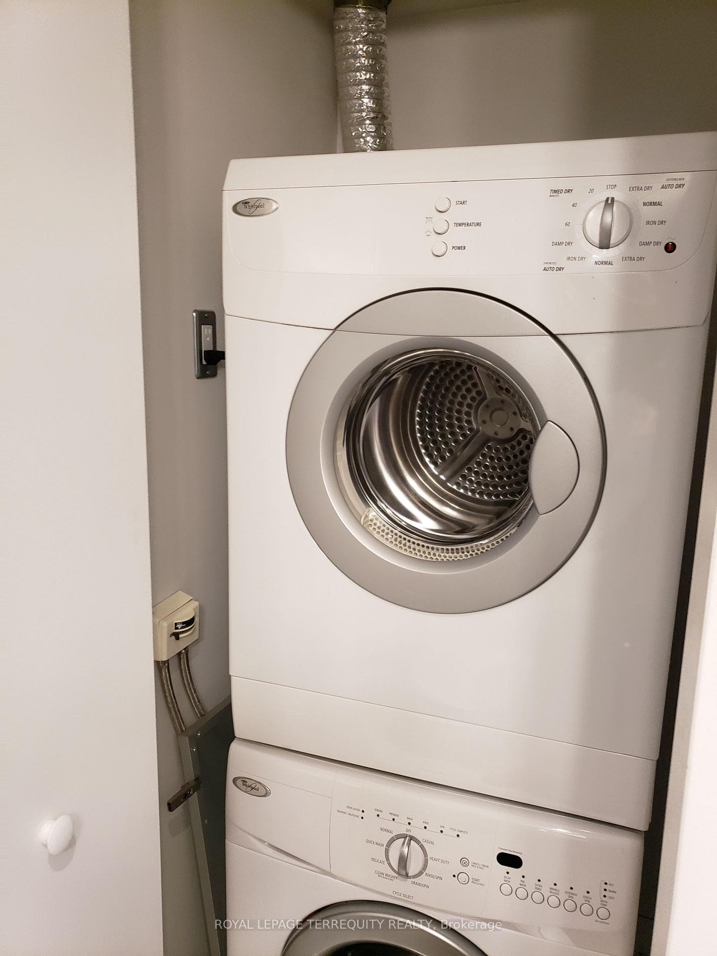 8 Telegram Mews Unit 1009 photo 9