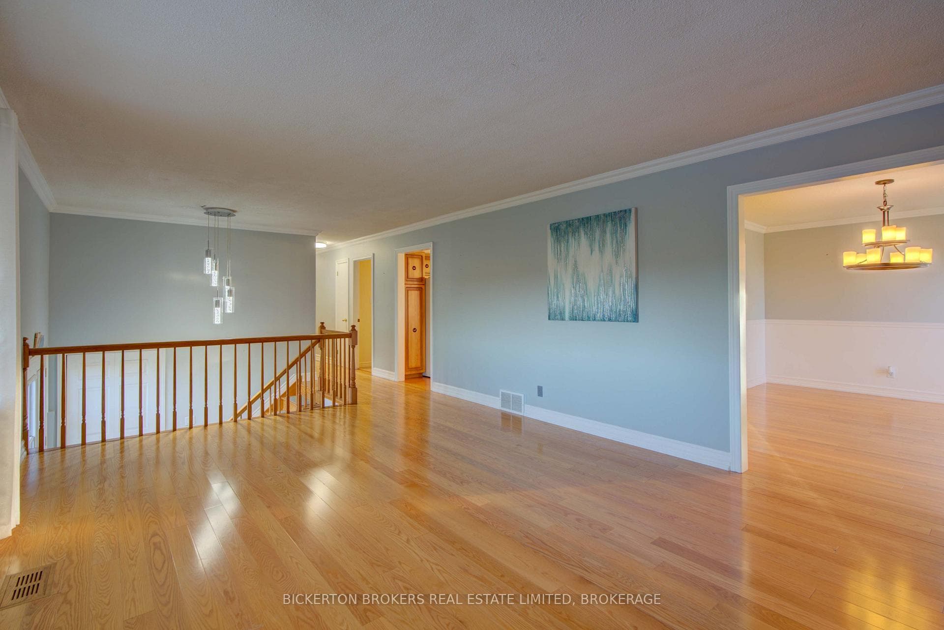 108 Russell Road photo 35