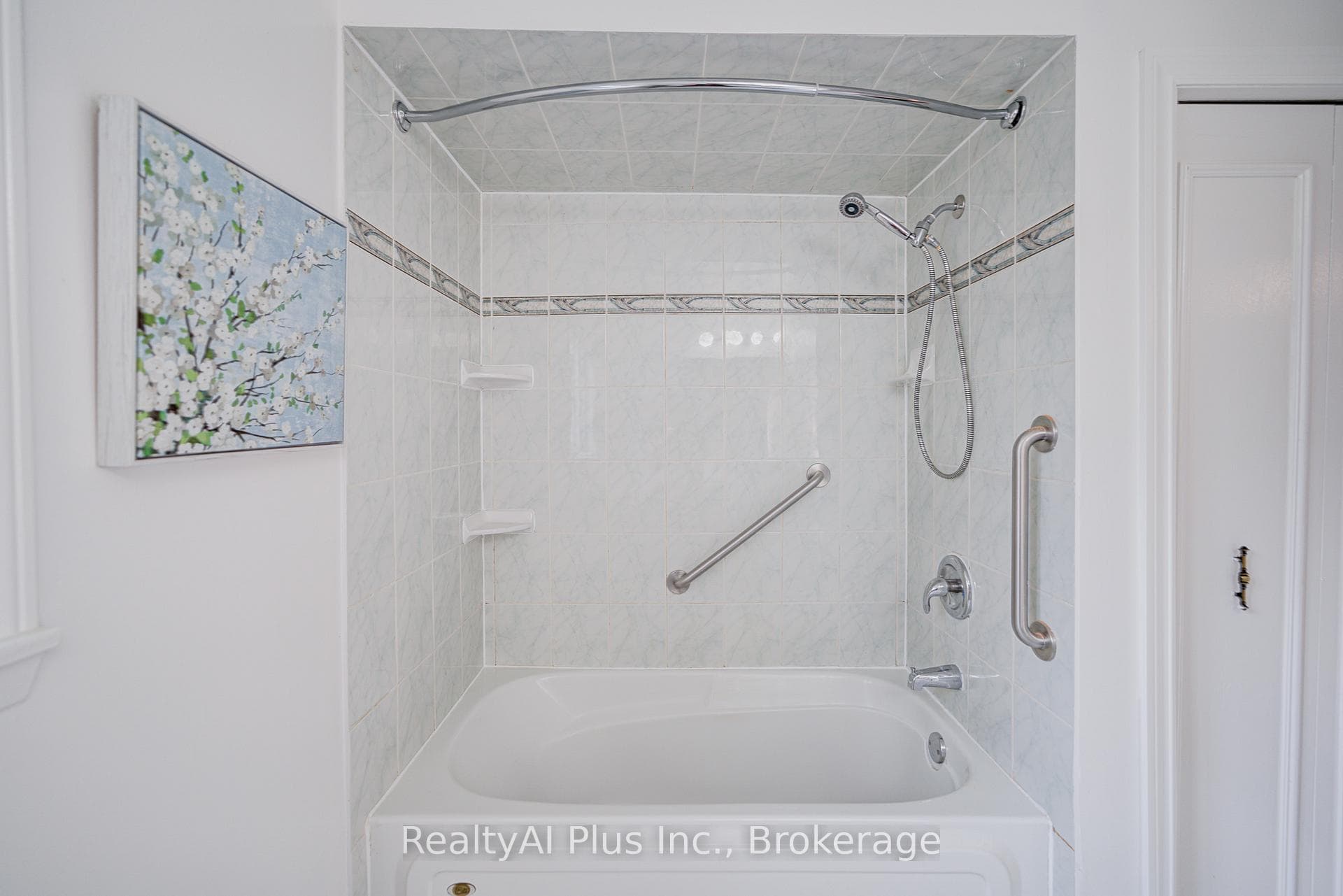 6 Norhead Avenue photo 28