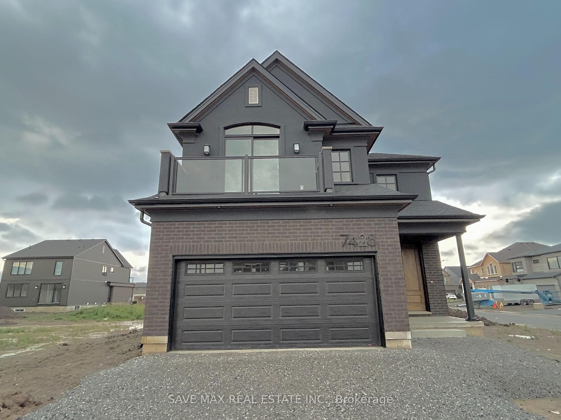 7428 Majestic Trail photo 1