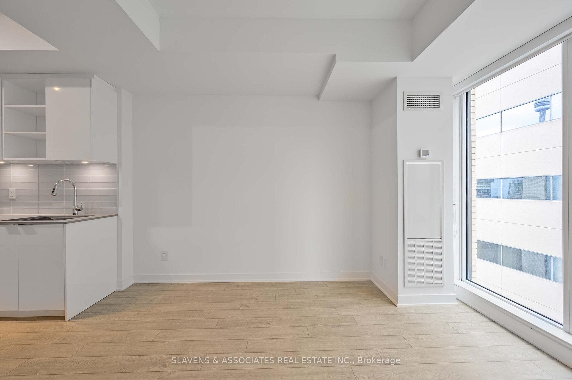 543 Richmond Street Unit 735 photo 8