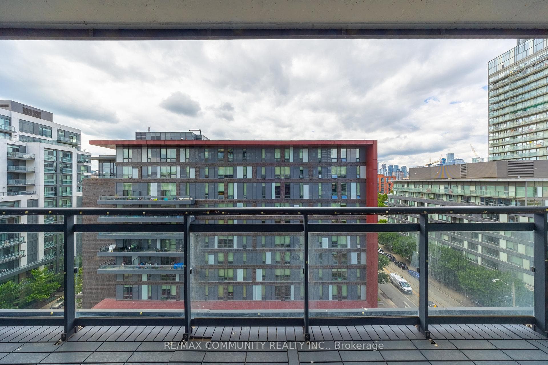 225 Sackville Street Unit 807 photo 17