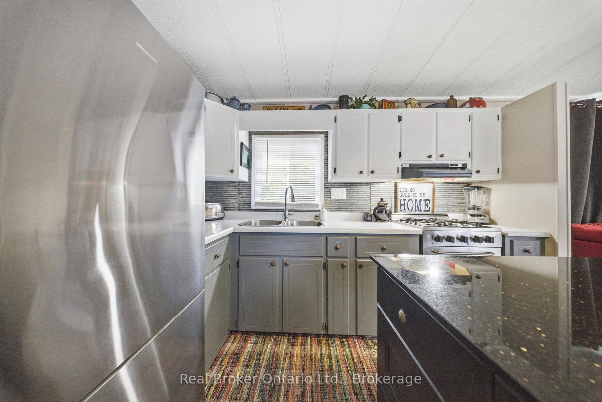 230 Mountain Ash Road photo 15