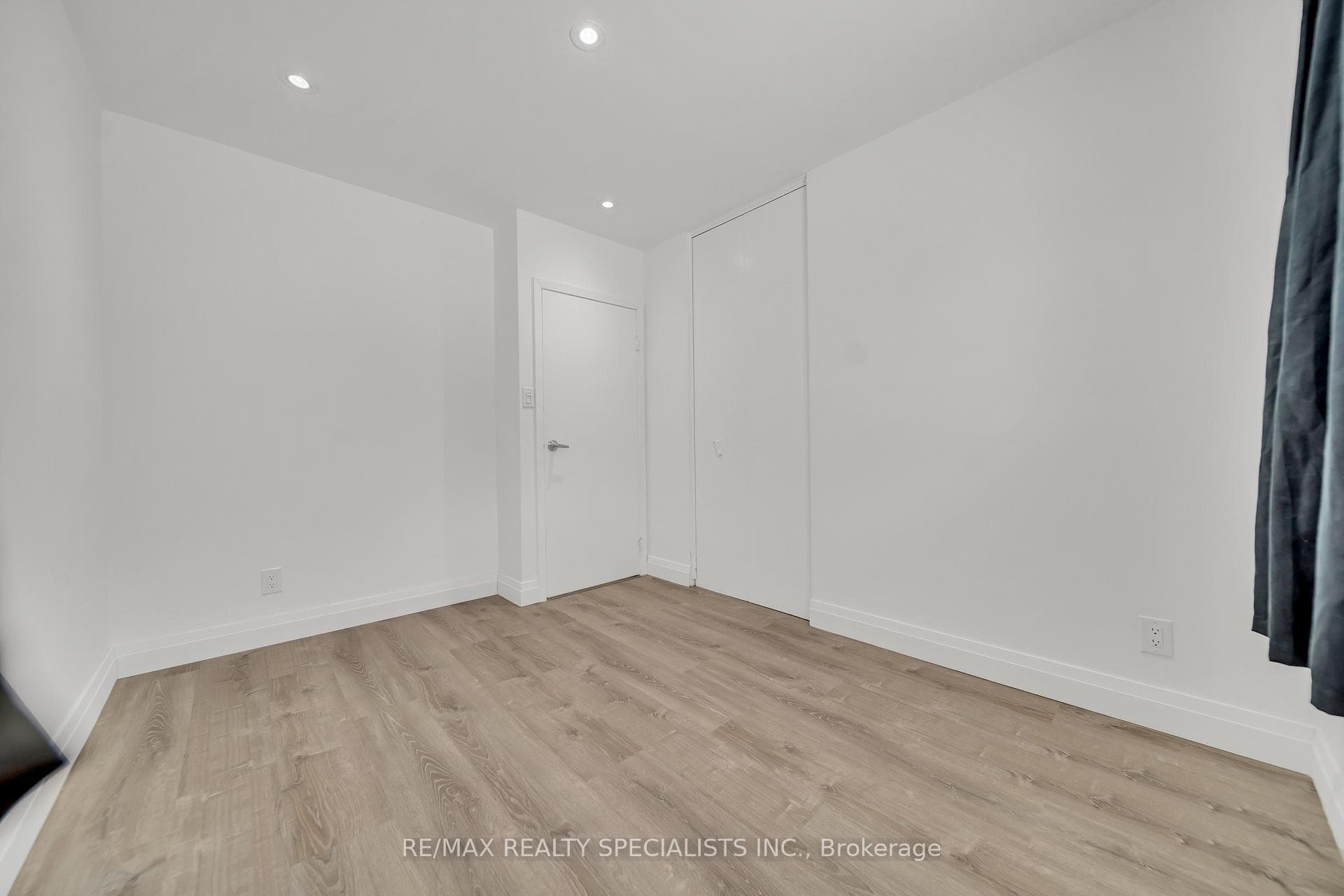 98 Ruskview Road photo 22