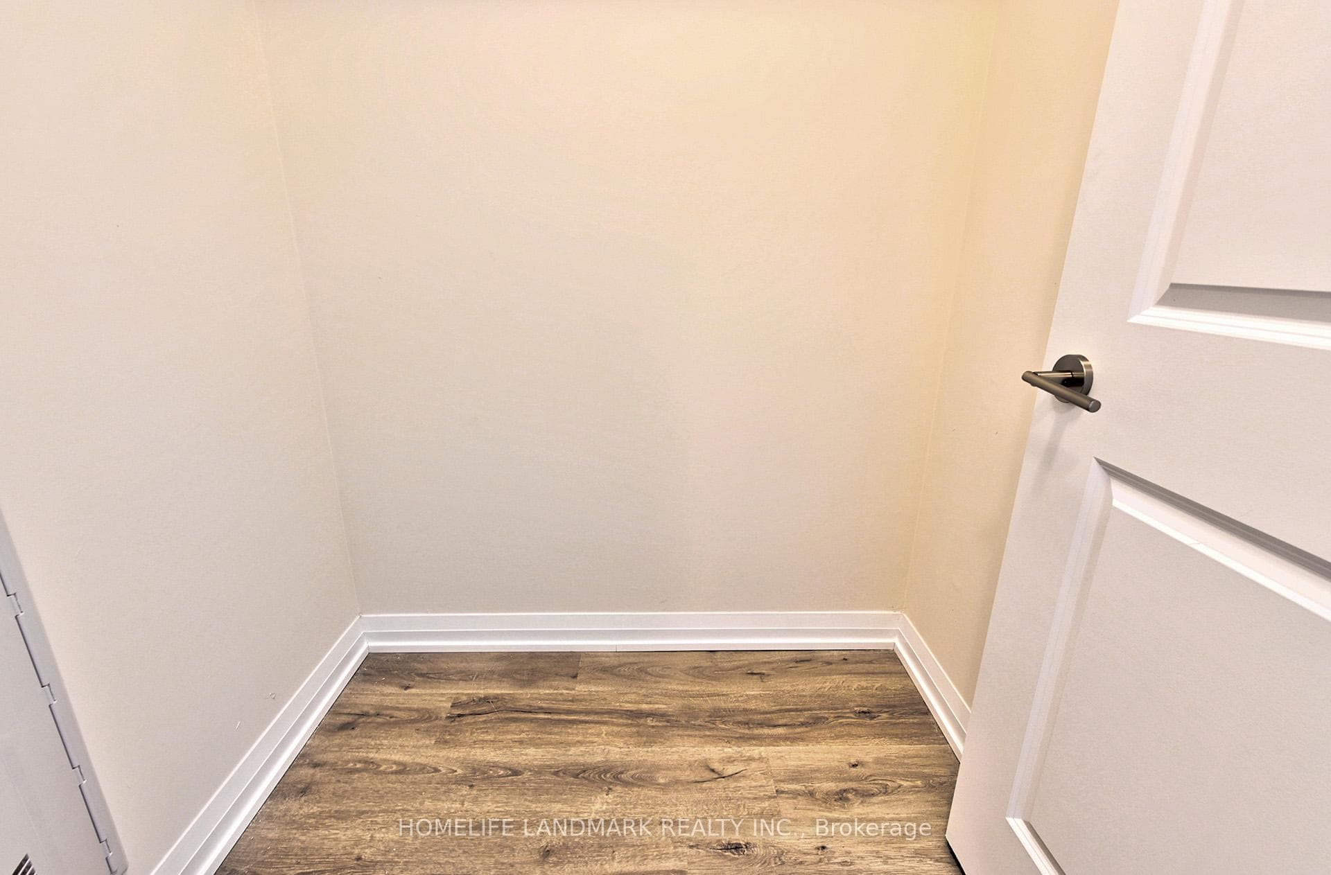 3270 Sheppard Avenue Unit 2627 photo 20