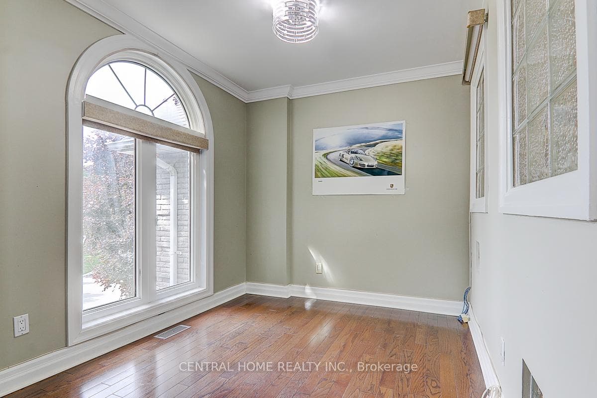 134 Bradgate Drive photo 31