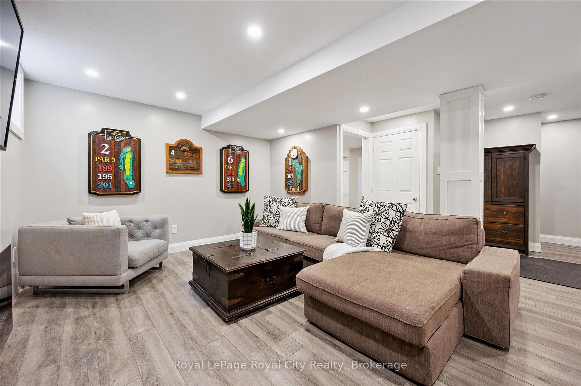 147 Downey Road photo 32