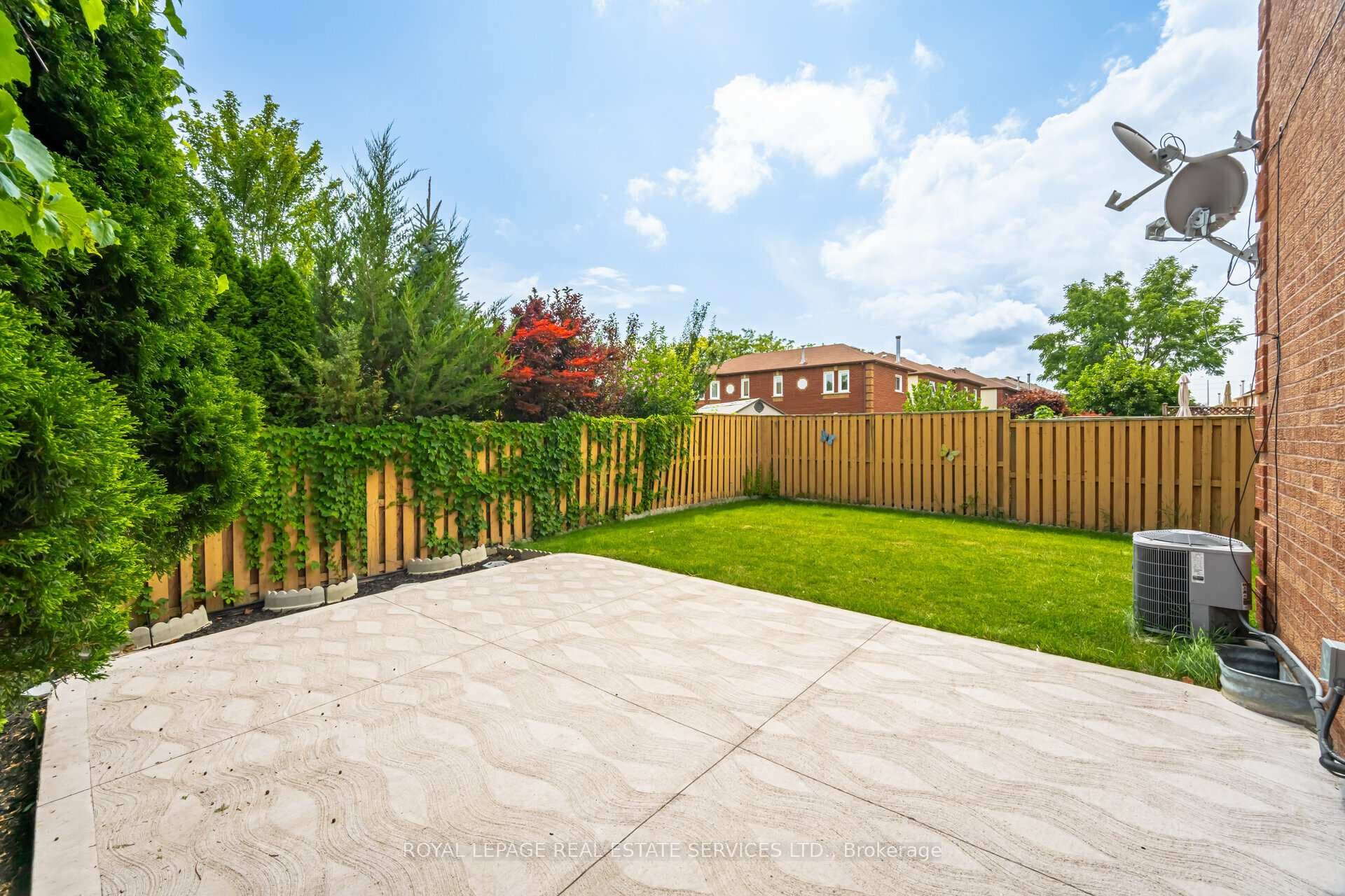 5344 Richborough Drive photo 39