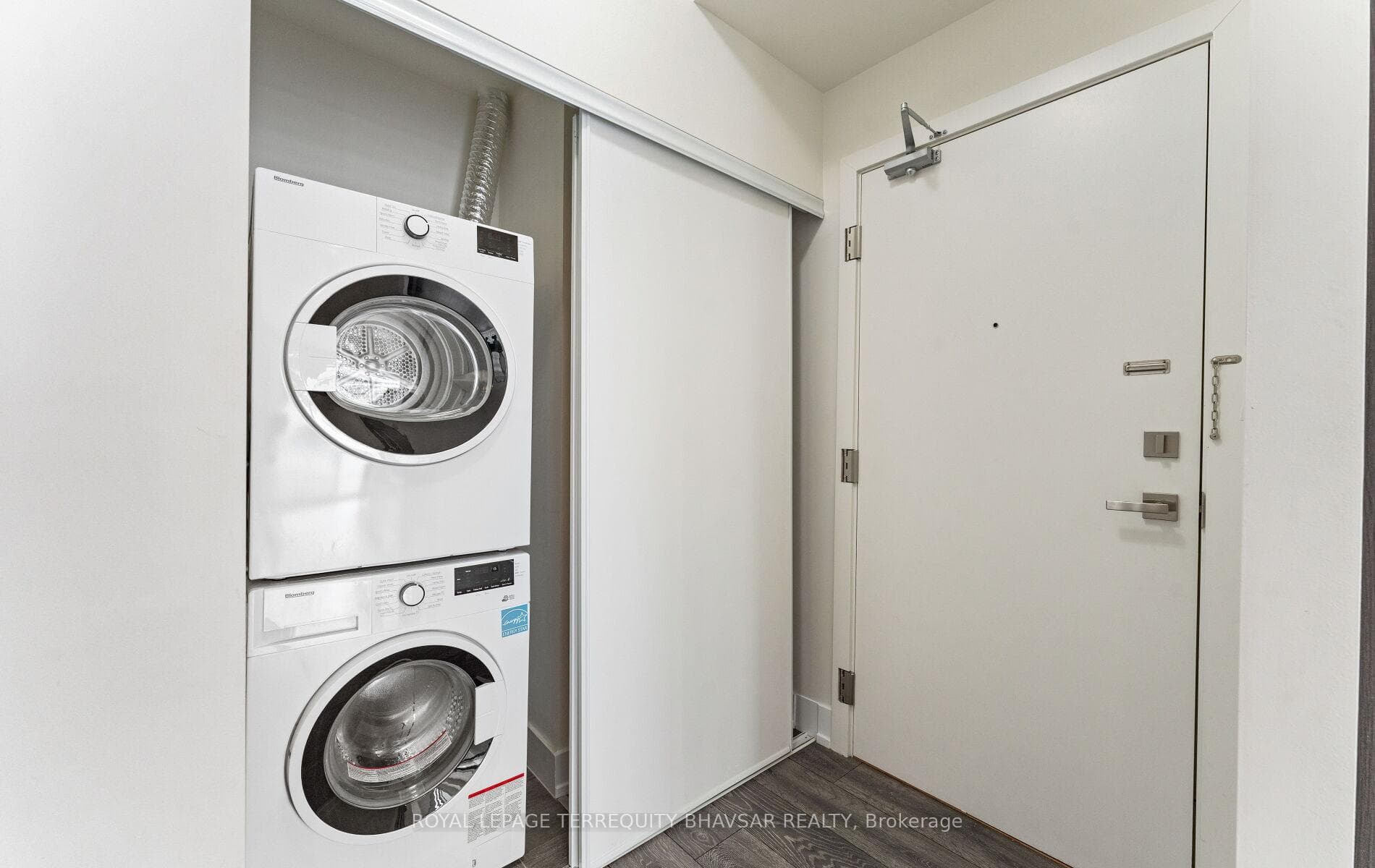 180 Fairview Mall Drive Unit 713 photo 10