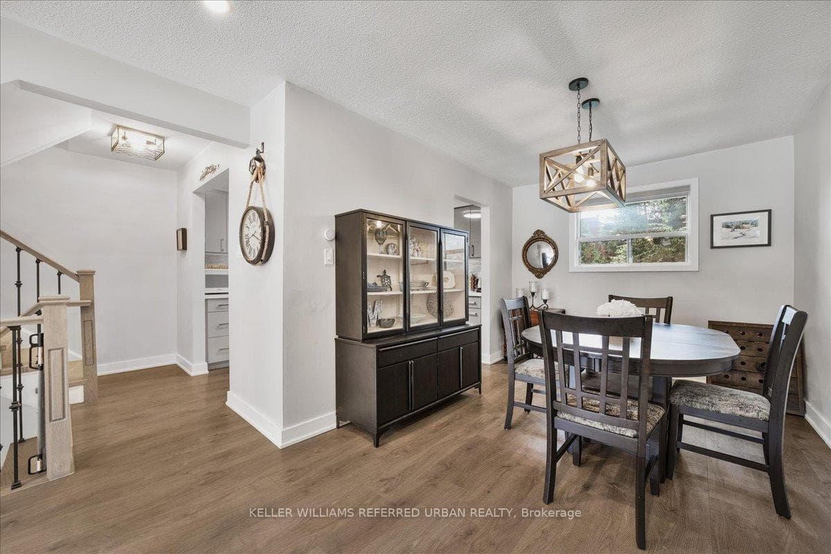 51 Stately Way photo 15