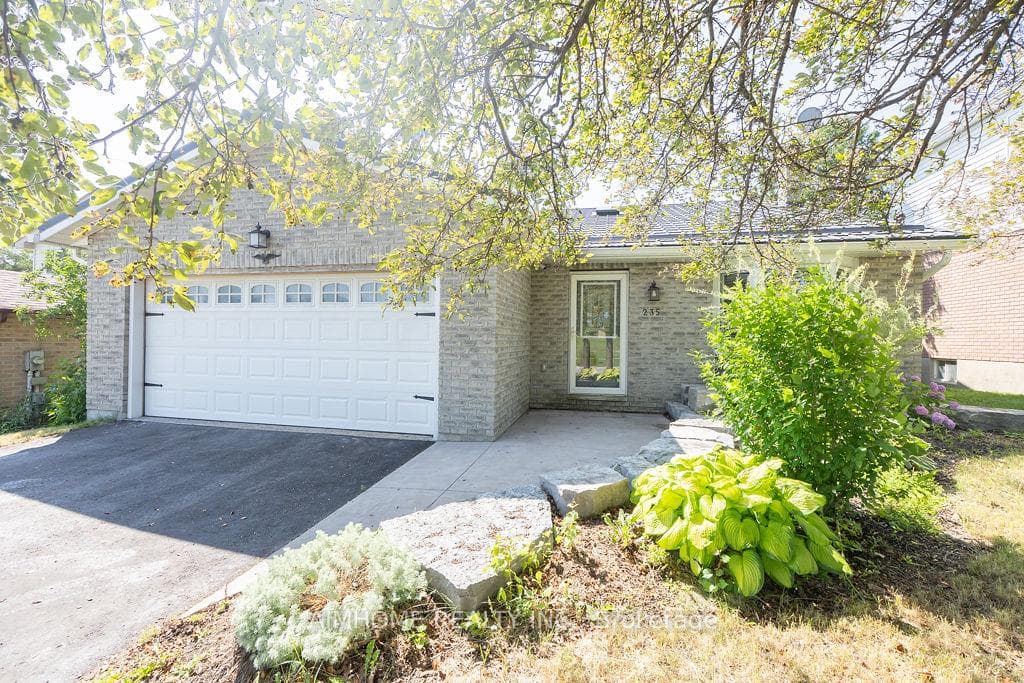 235 Little Avenue photo 2