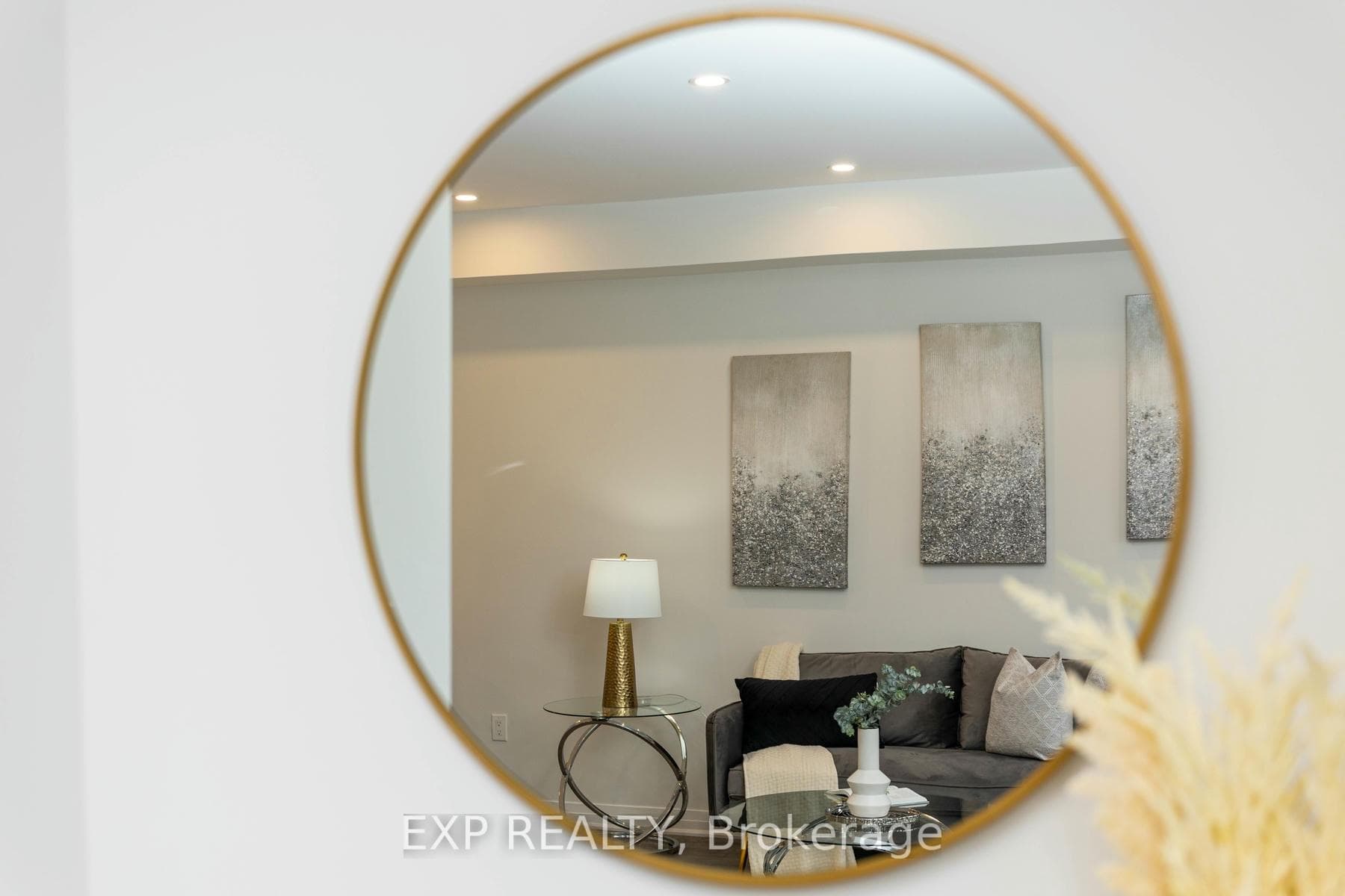 51 Sparrow Avenue Unit 60 photo 16