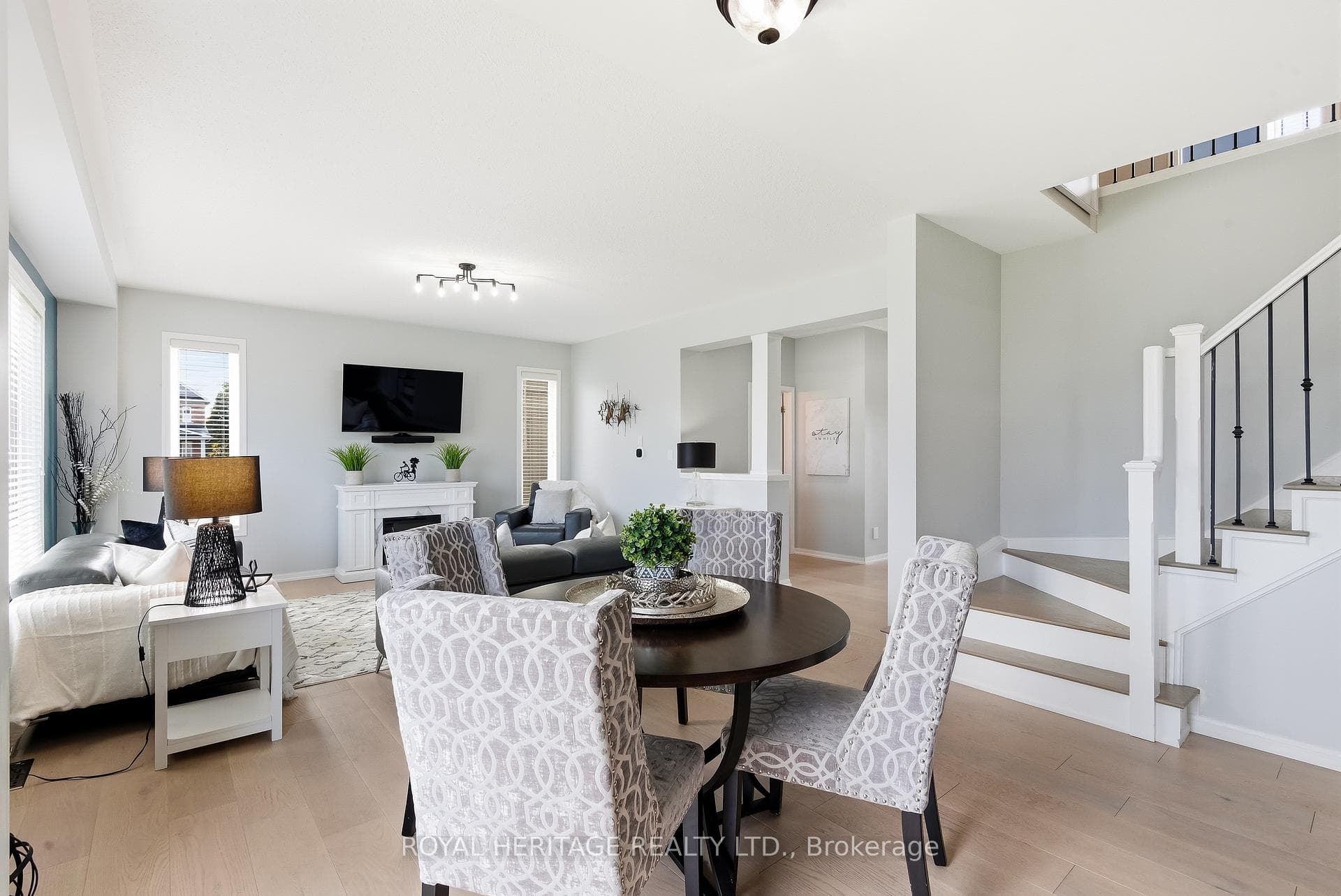 7 Sunderland Meadows Drive photo 8