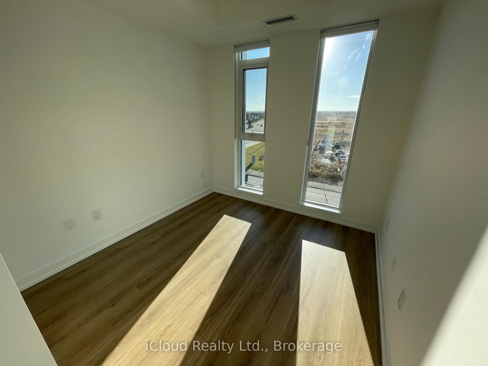 10 Lagerfeld Drive Unit 415 photo 11