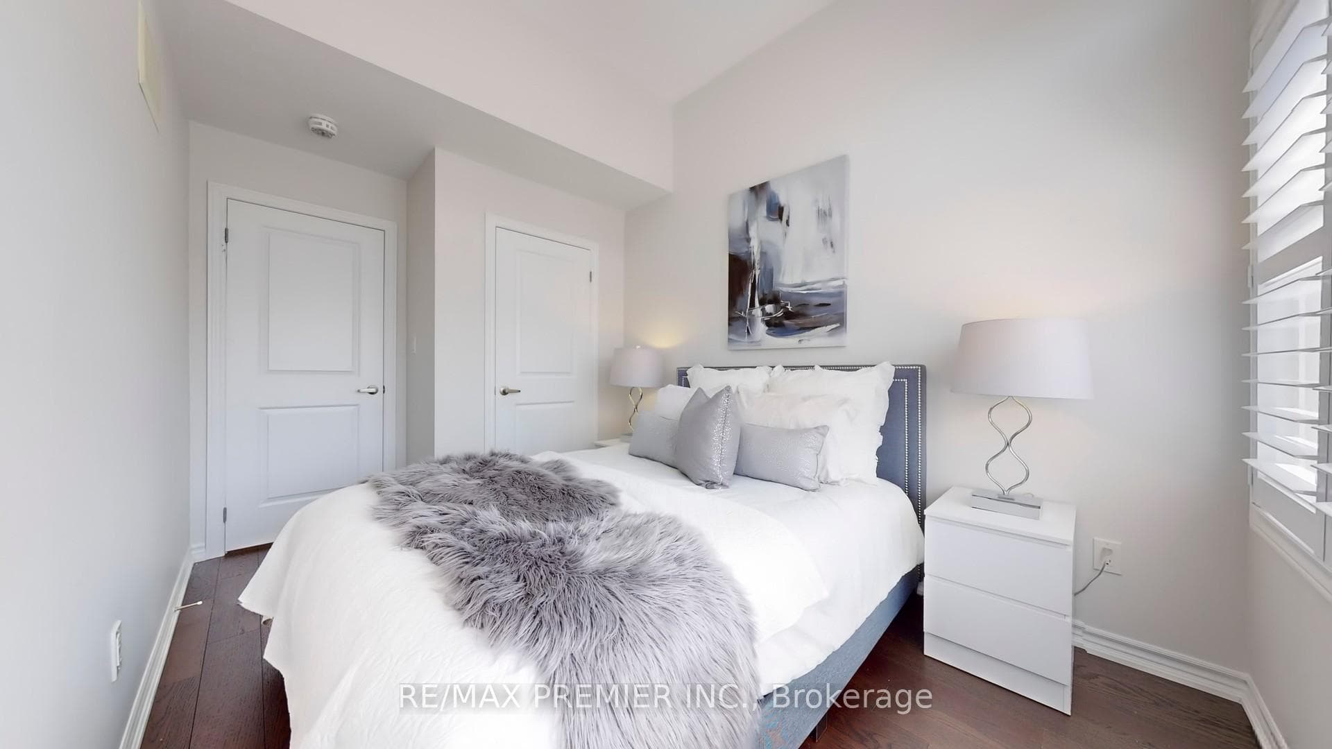 65 Vedette Way photo 29