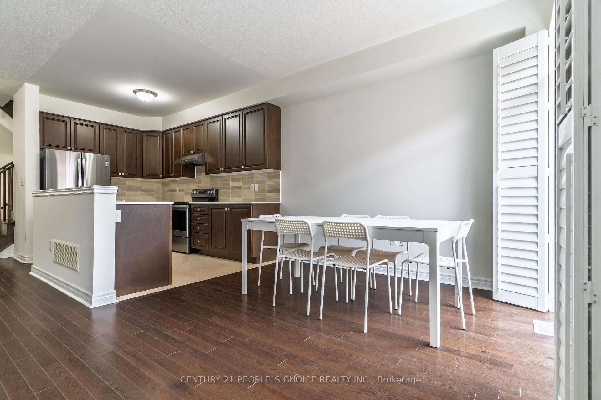 61 Finegan Circle photo 4
