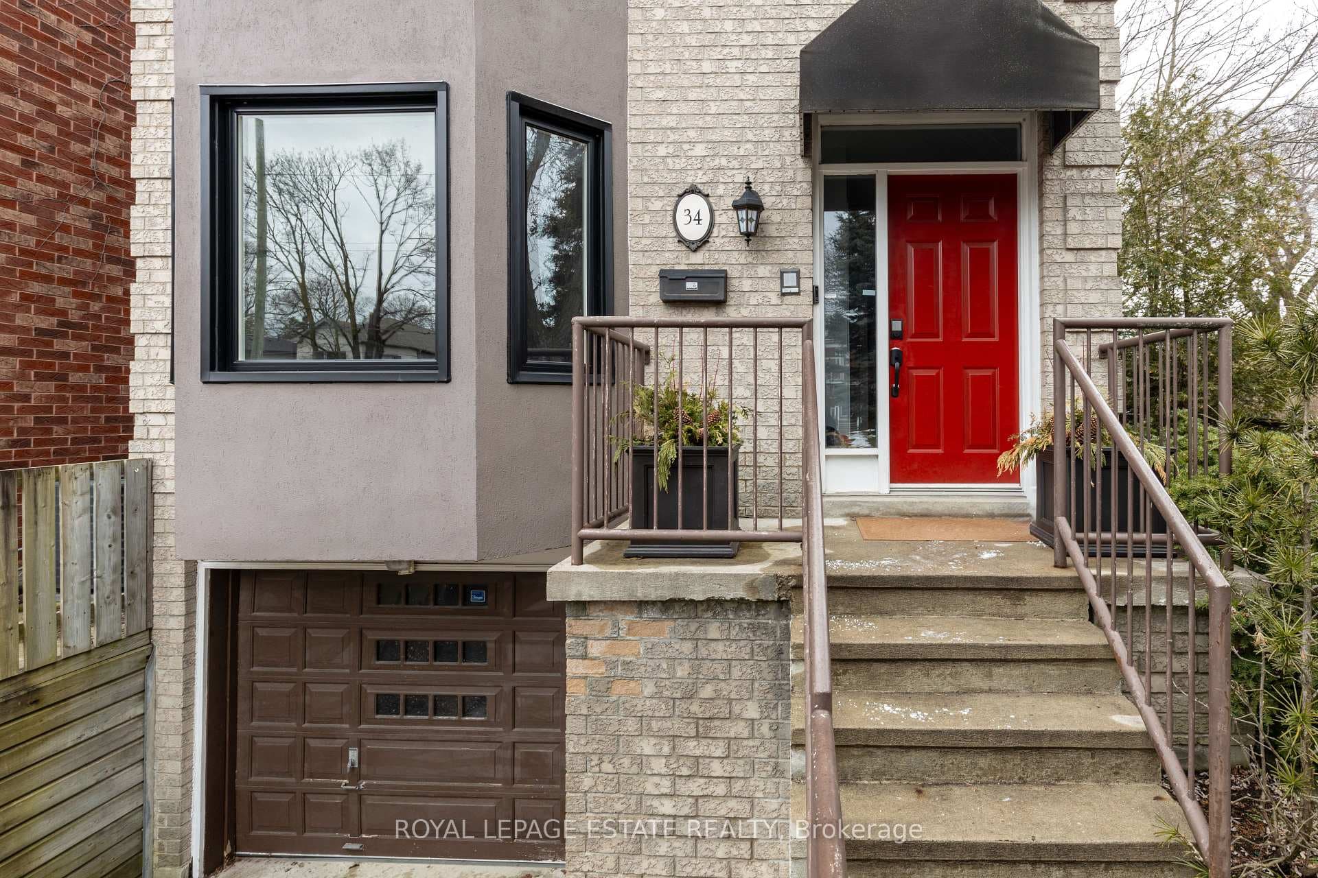 34 Valhalla Boulevard photo 3