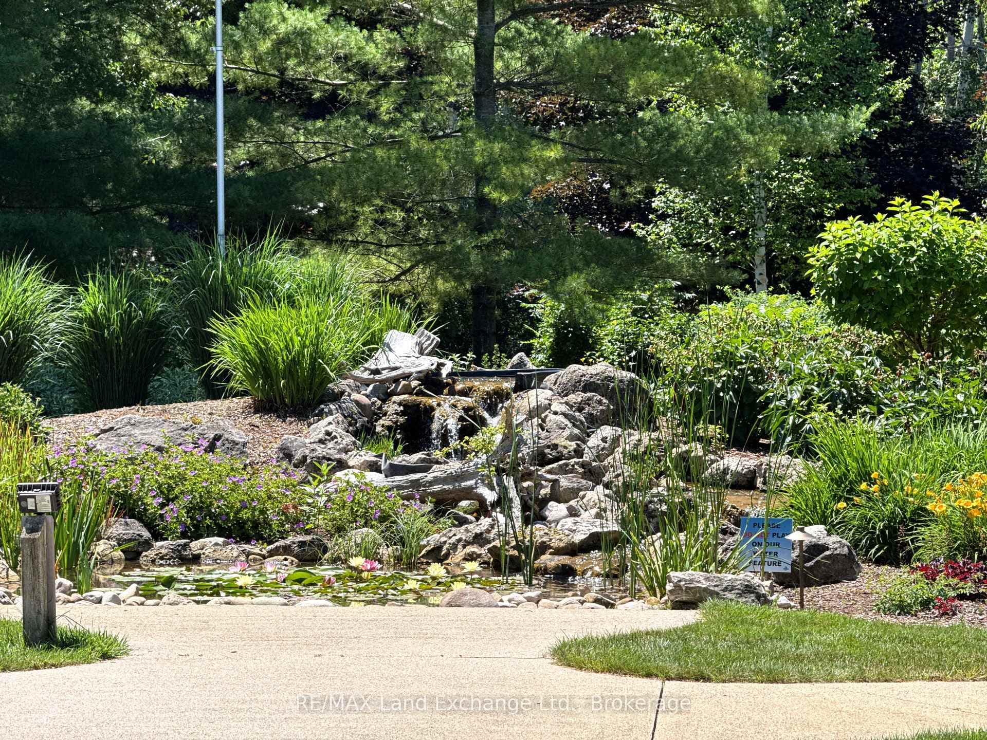 Landscaping Throughout the Cove