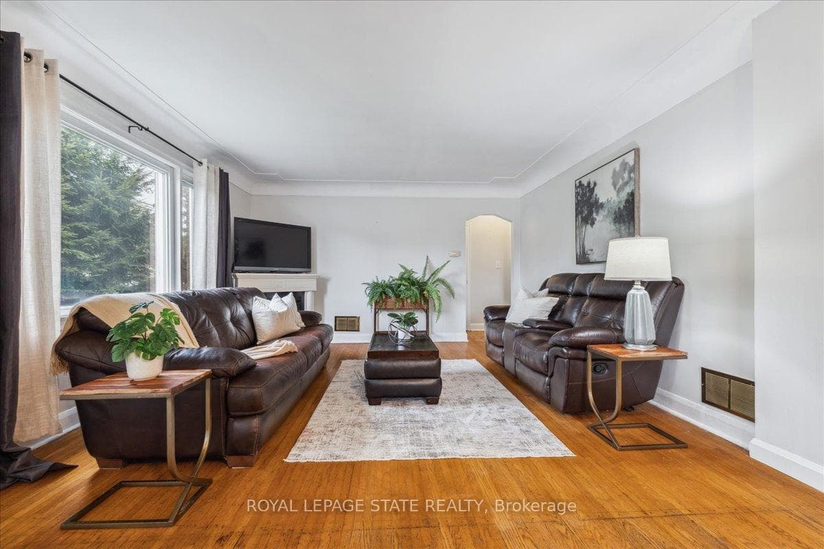 276 West 2nd Street photo 10