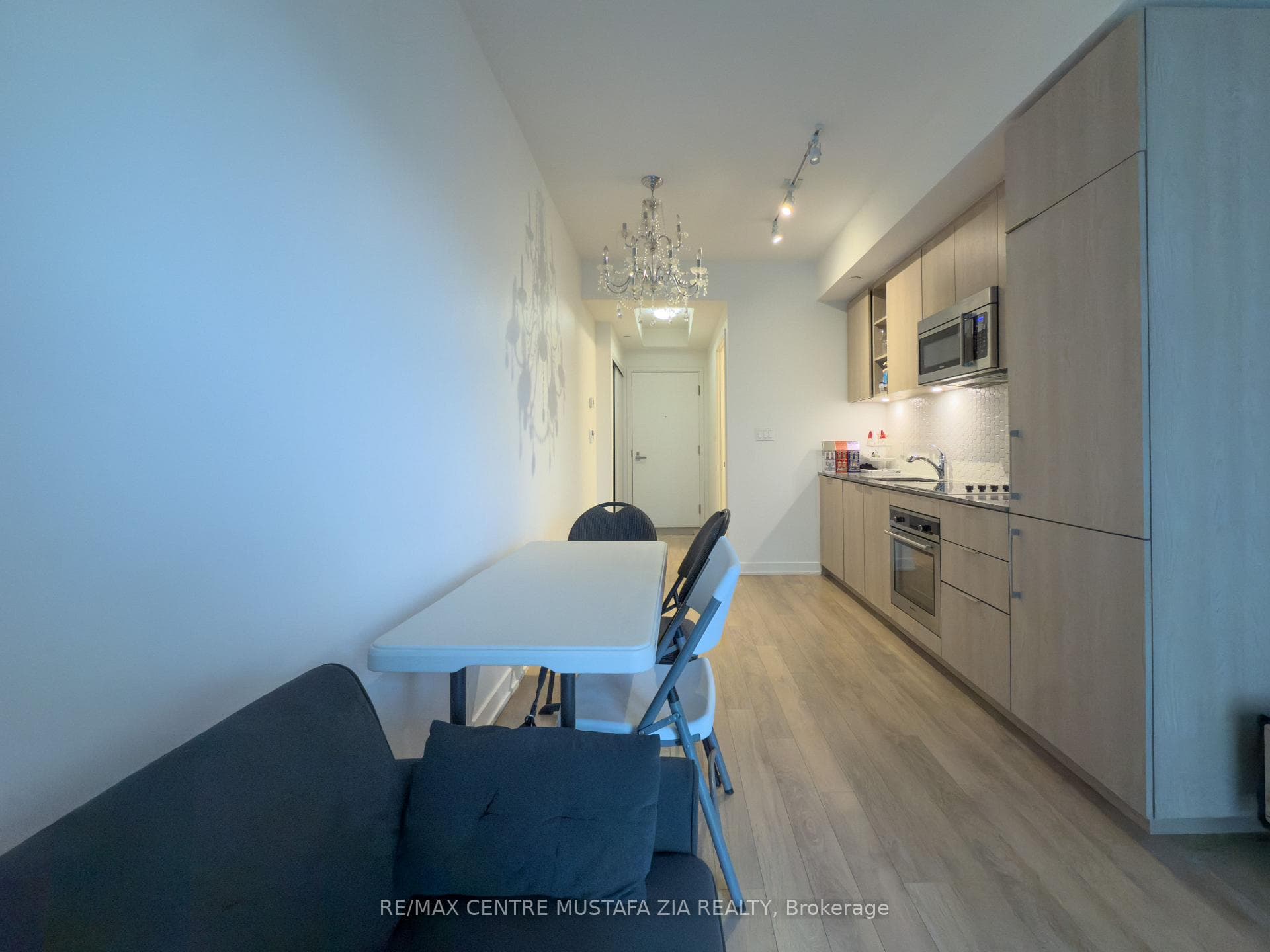 50 Ordnance Street Unit 2703 photo 14
