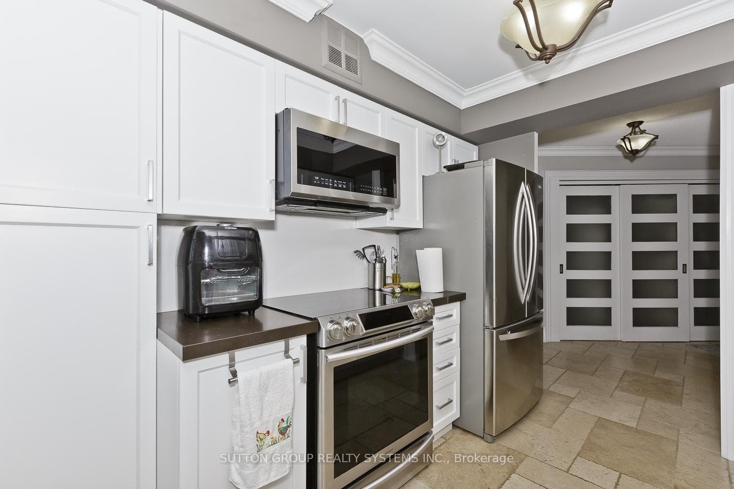 55 Elm Drive Unit 1611 photo 10