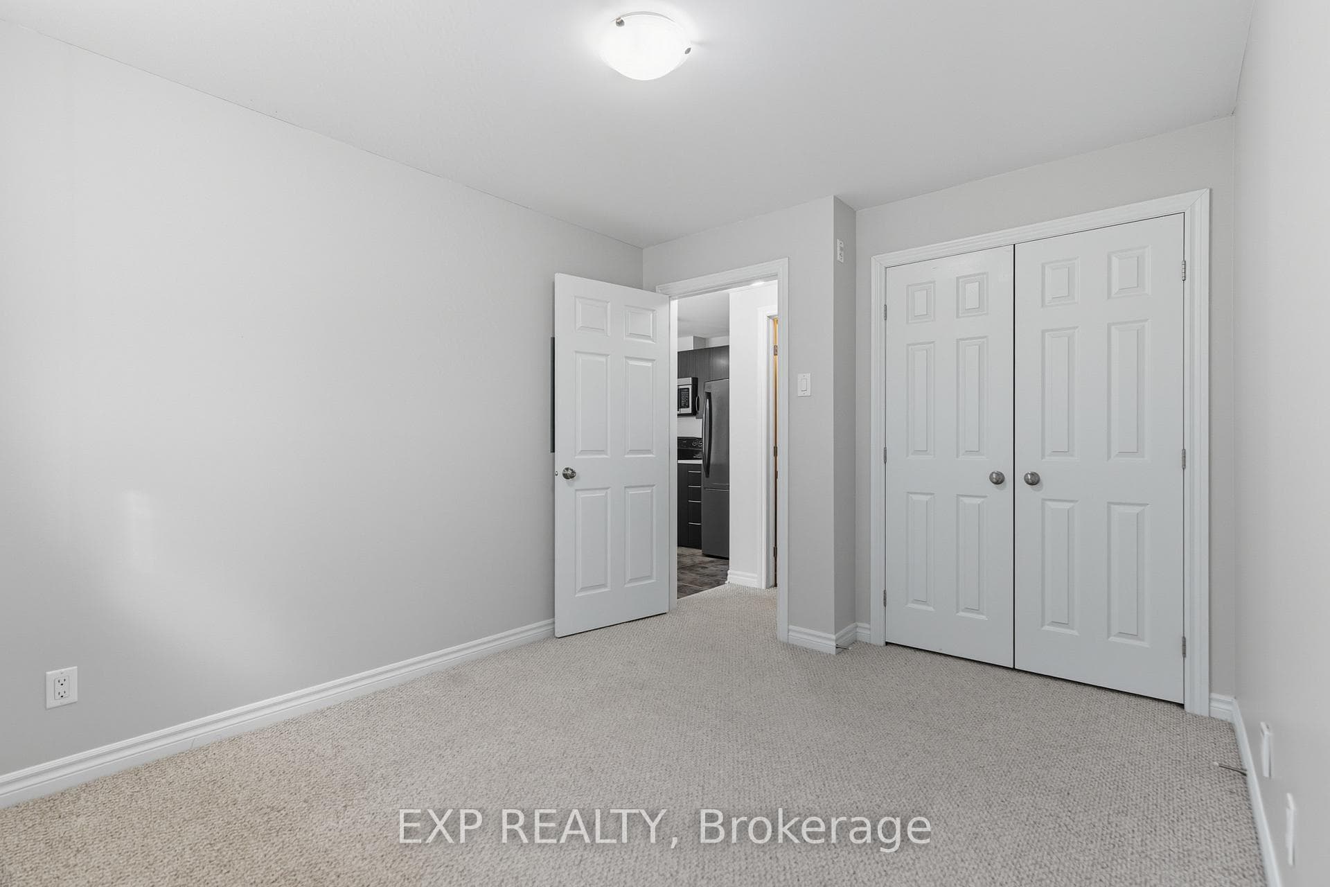 330 Everest Private Unit A photo 16