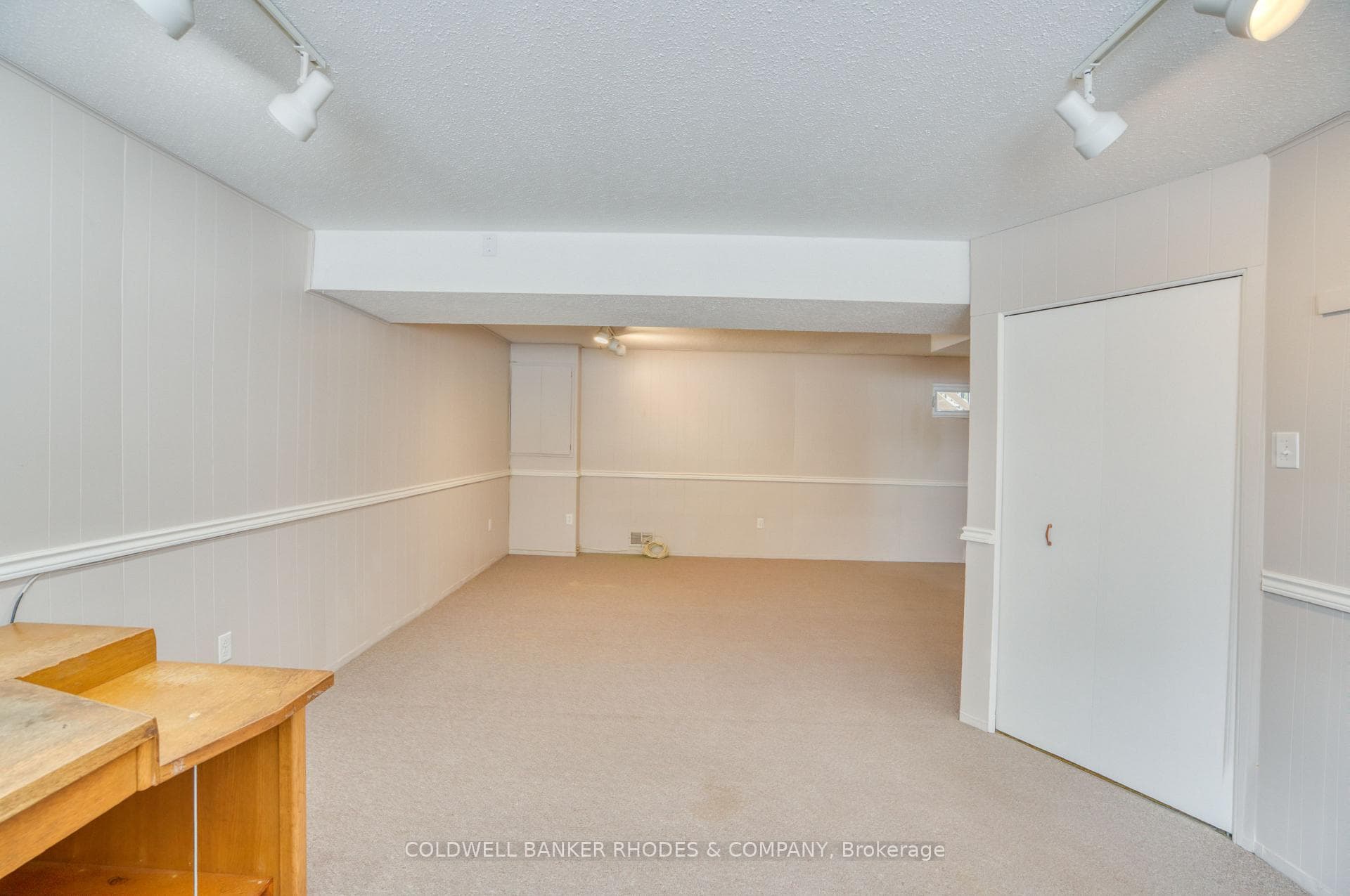 1858 Sharel Drive photo 24