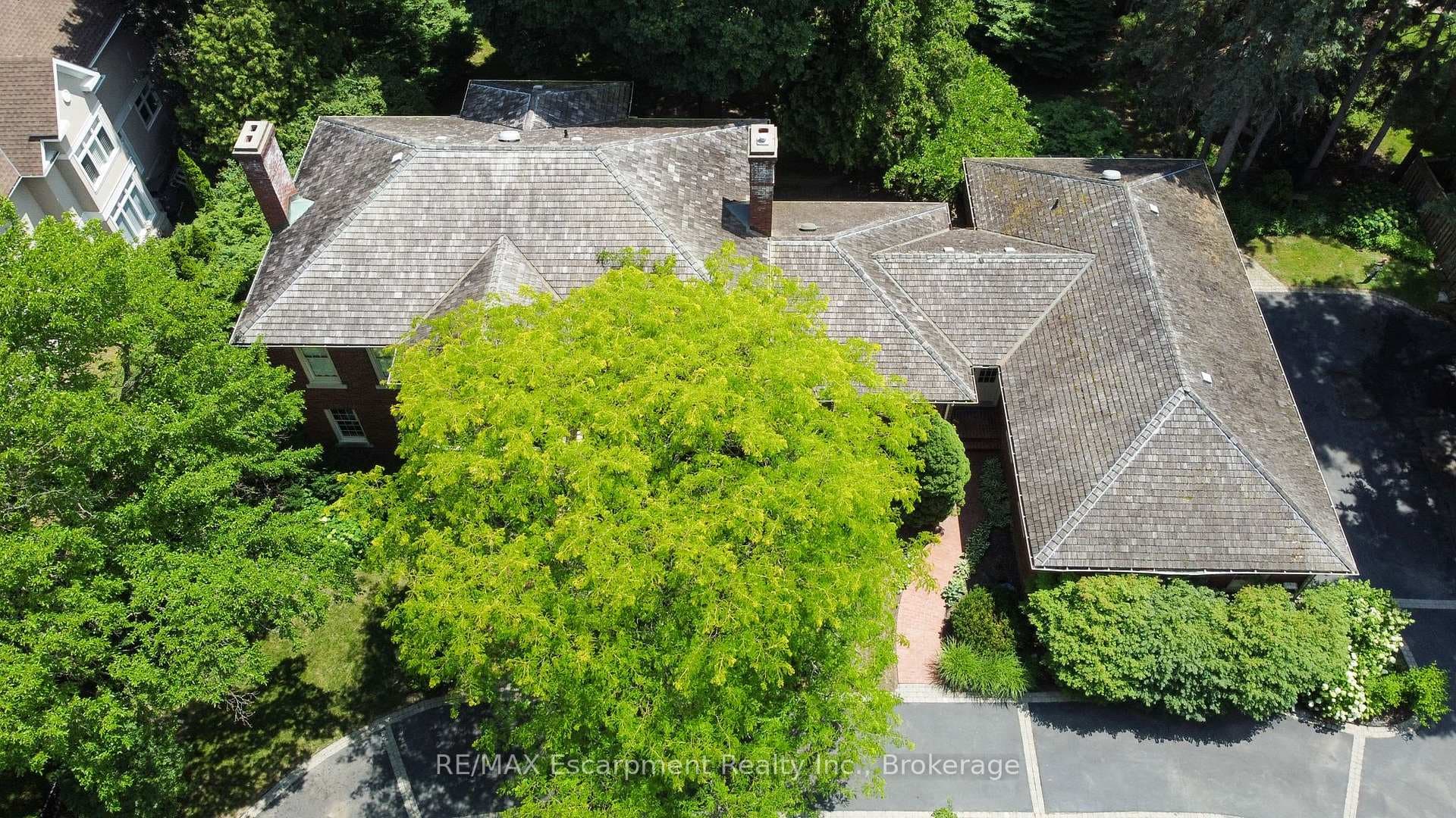 488 Macdonald Road photo 12