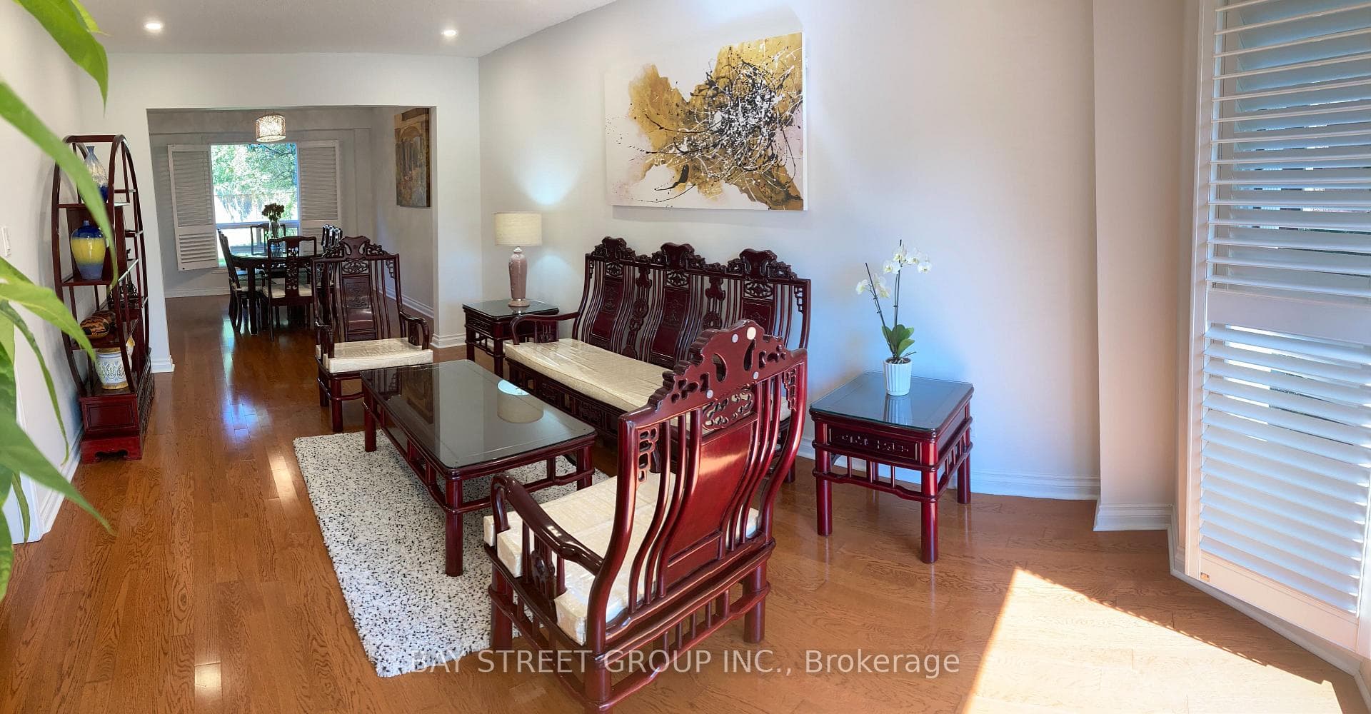 1485 Greenbriar Drive photo 3