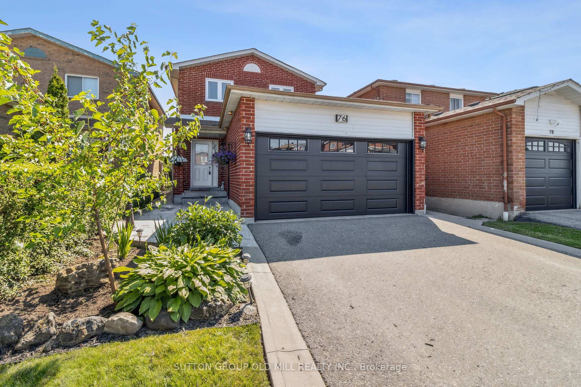 76 Ecclestone Drive photo 2