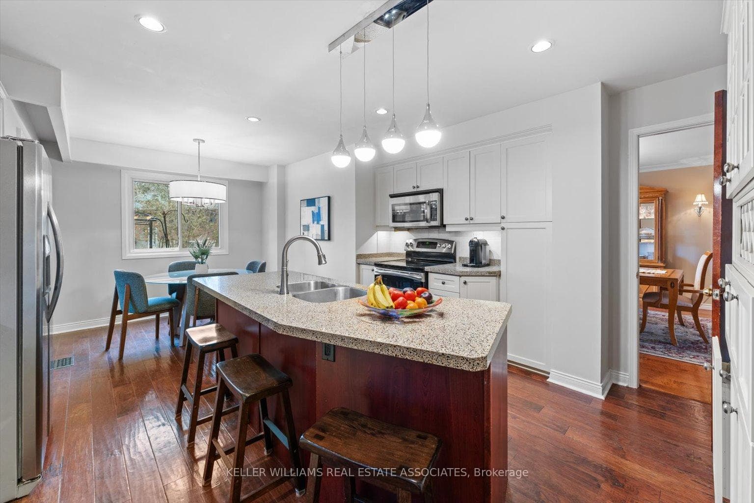 39 Maplewood Road photo 6
