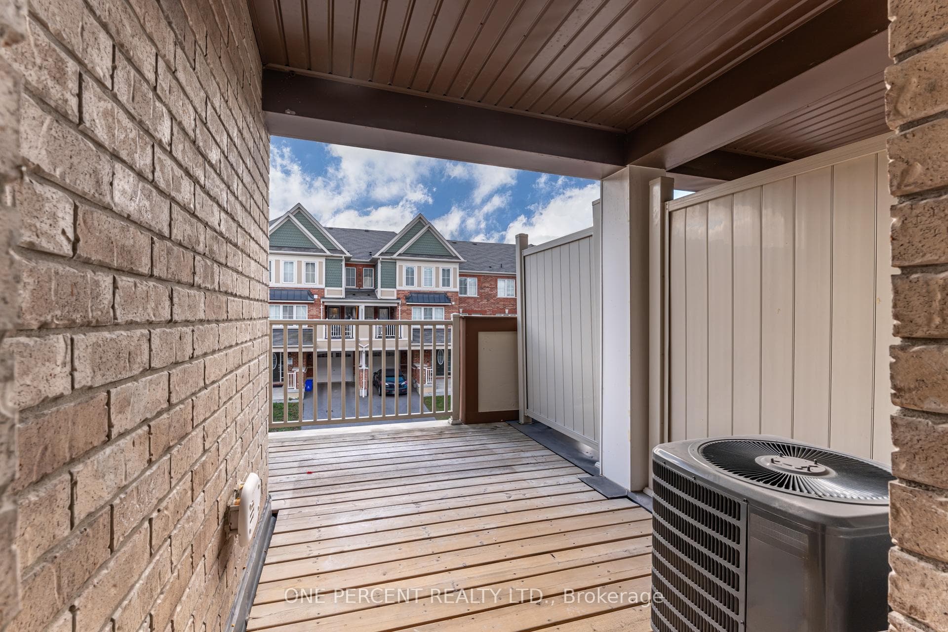 1086 Silk Street photo 30