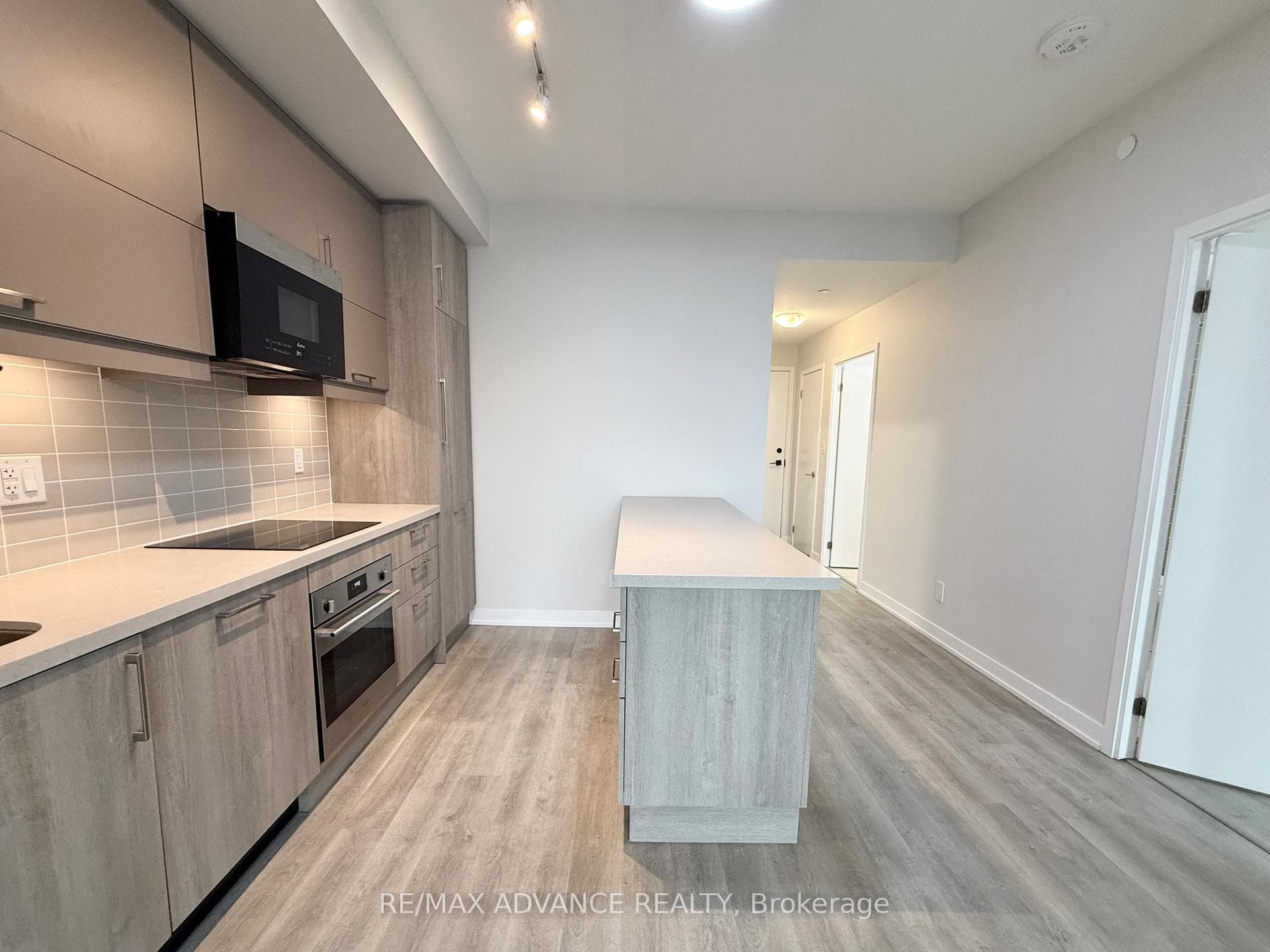 8119 Birchmount Road Unit 1225 photo 5