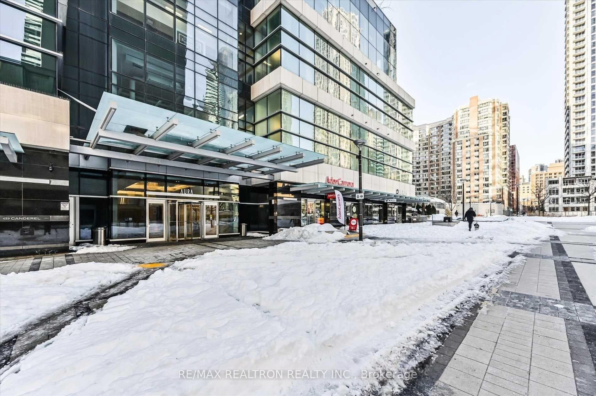 386 Yonge Street Unit 4103 photo 1