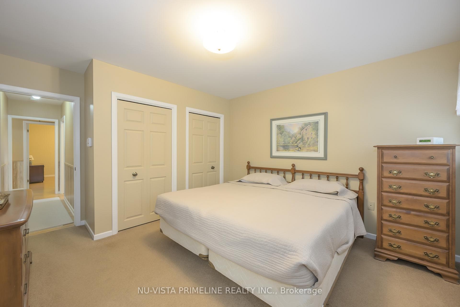 55 Maxwell Crescent photo 27