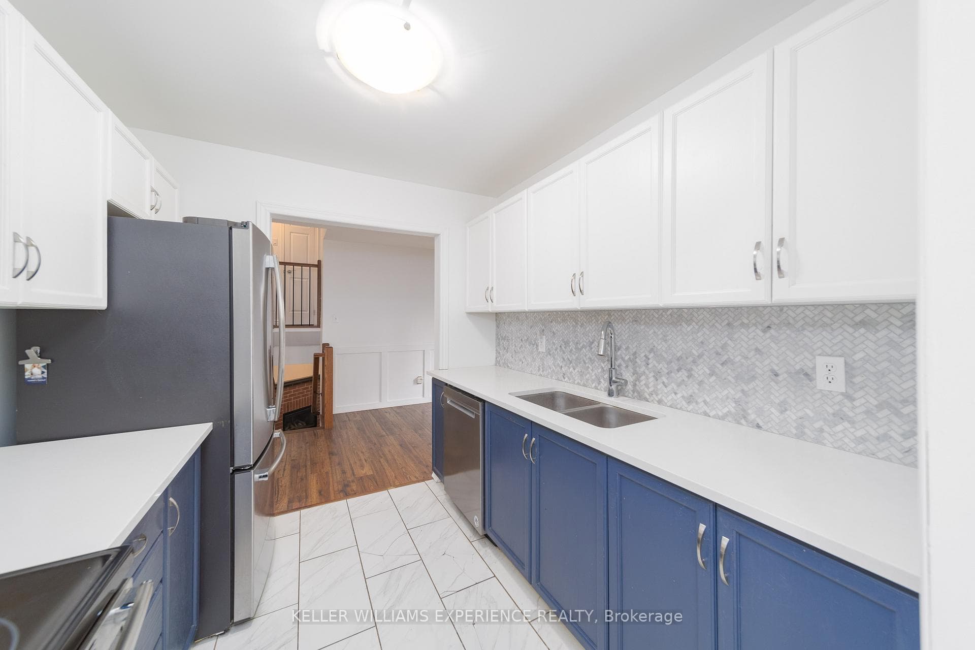 35 HARWOOD Drive photo 8