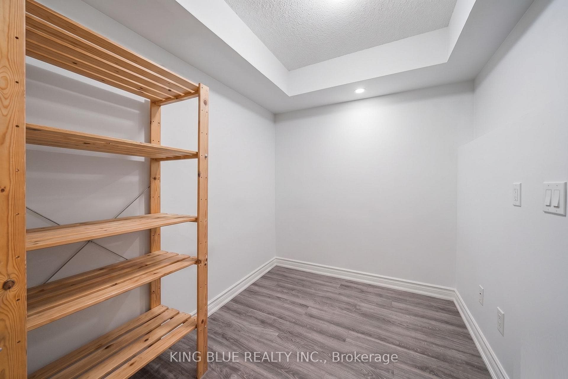 3 Rean Drive Unit 503 photo 6