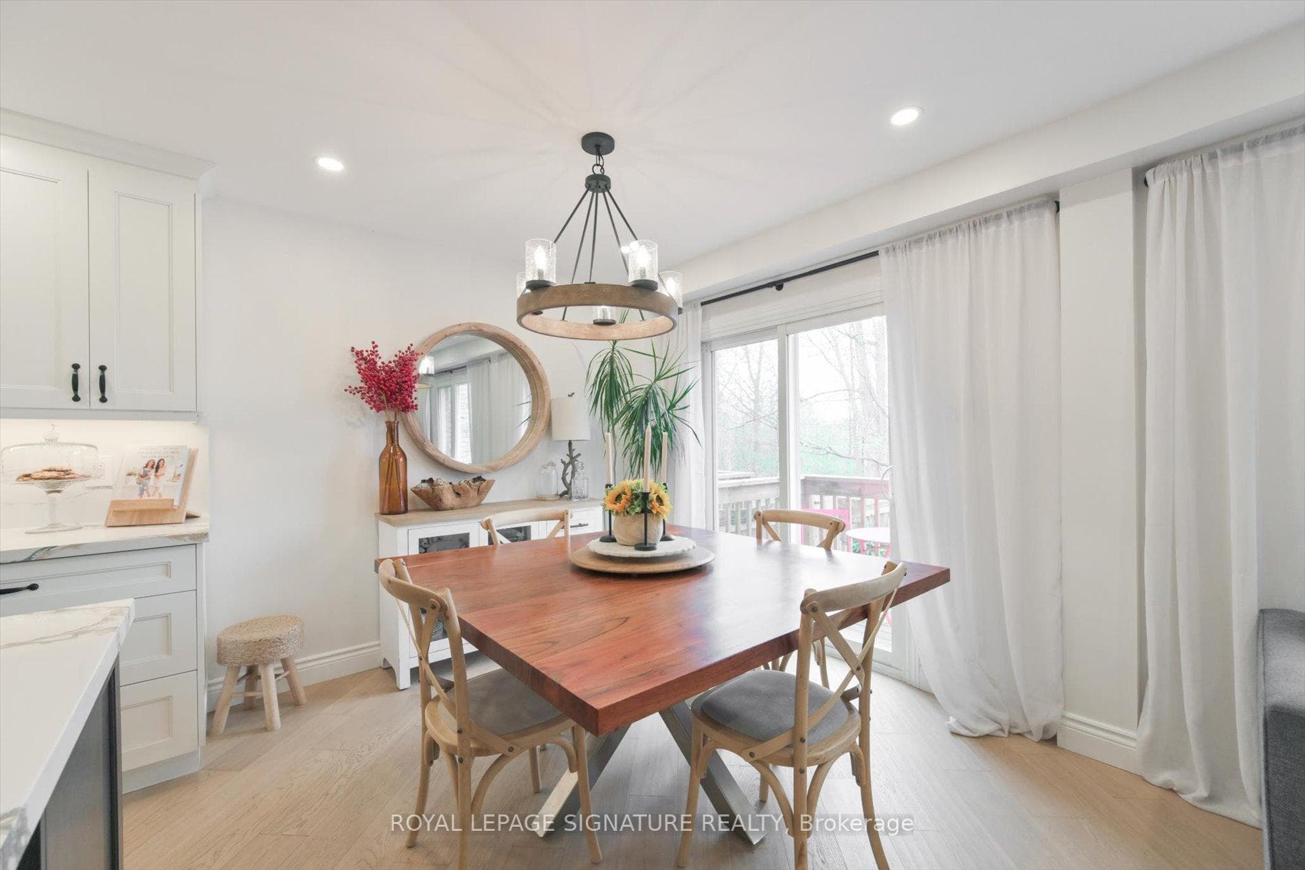 2766 Folkway Drive Unit 32 photo 11