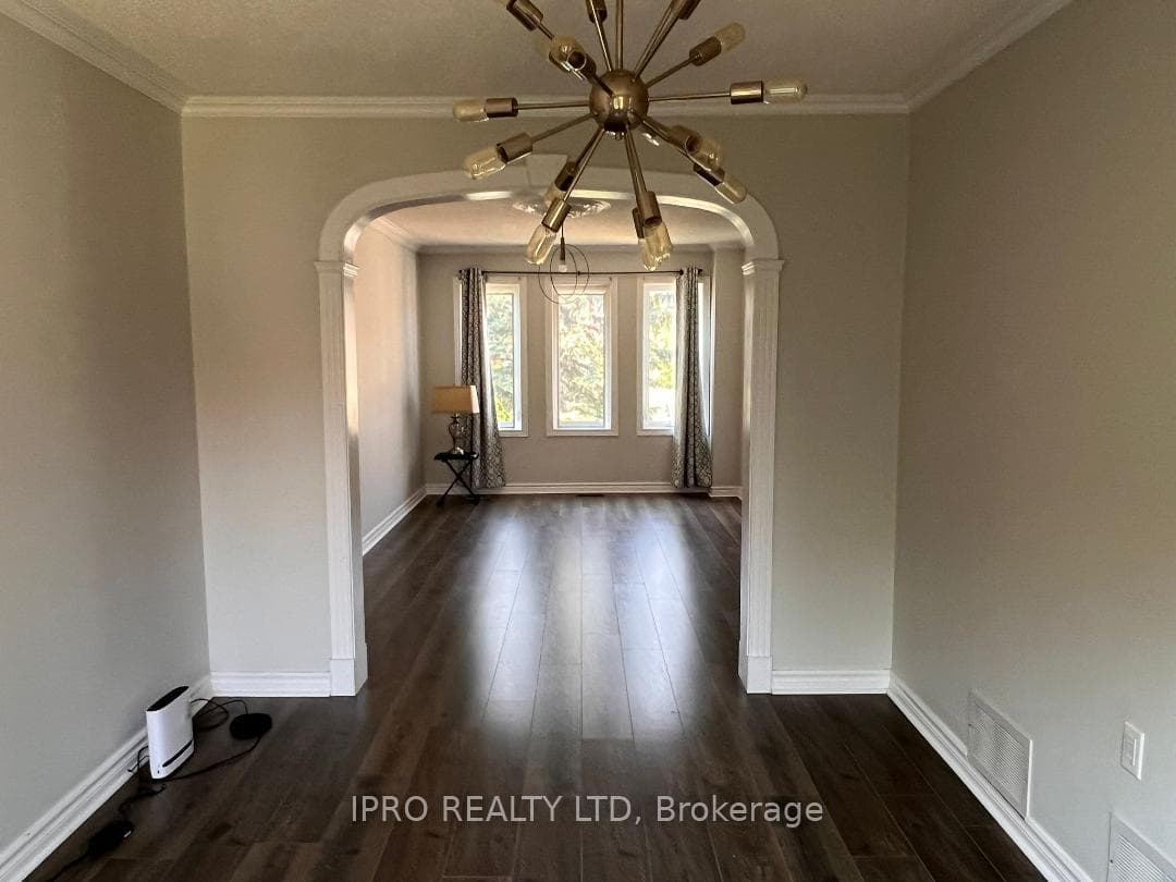 2900 Crosscurrent Drive photo 8