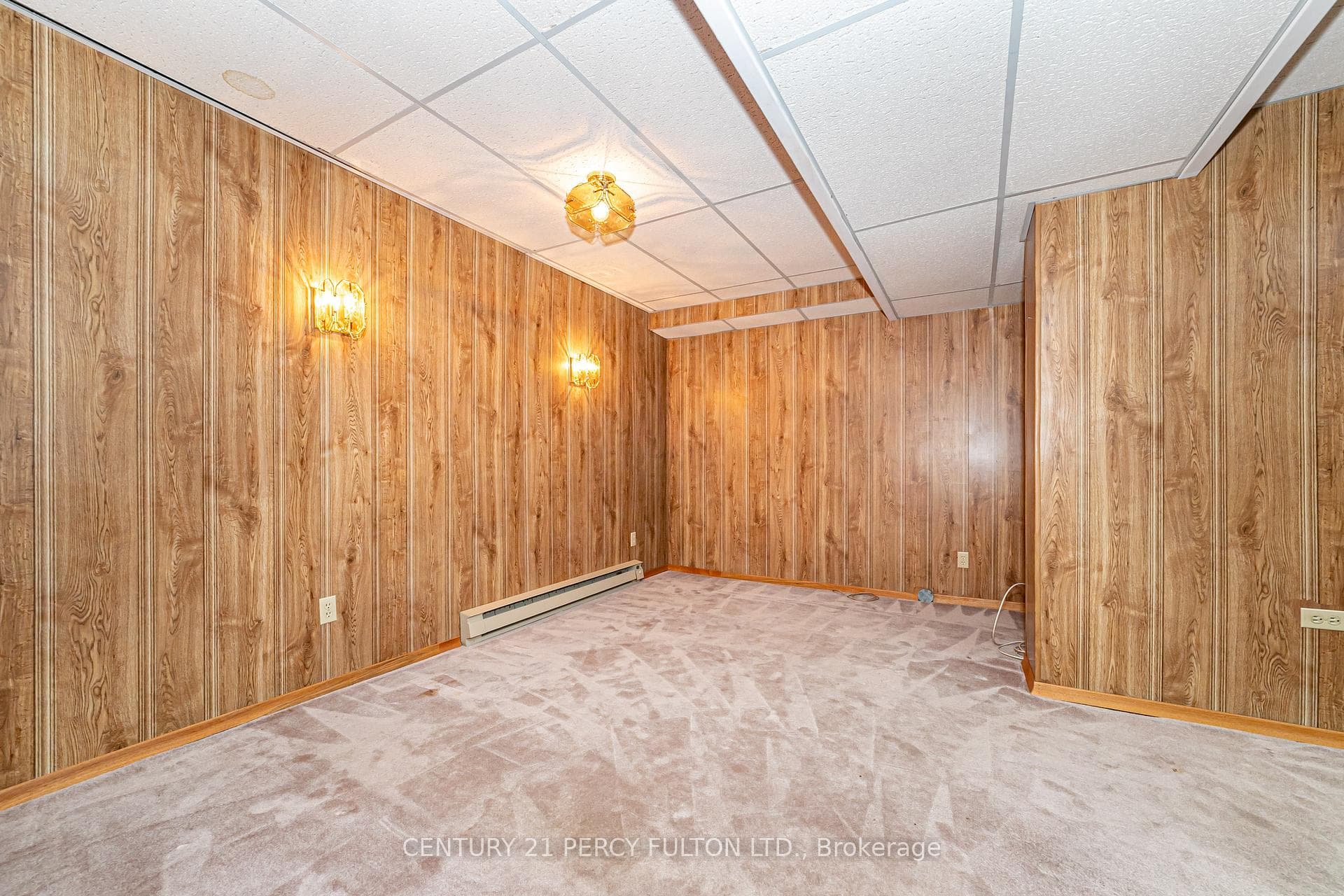 48 Nabob Crescent photo 32