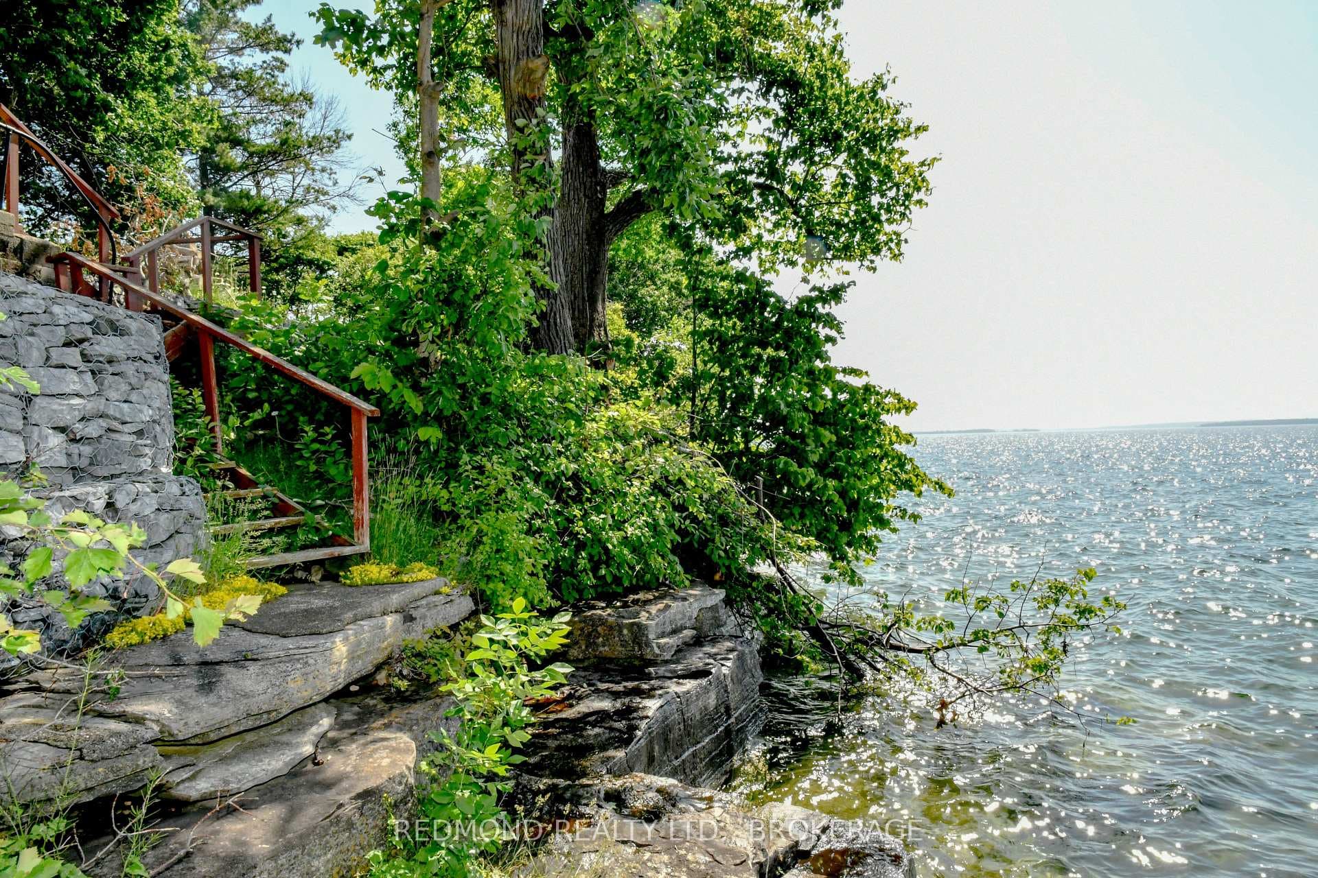 1686 Howe Island Drive photo 28