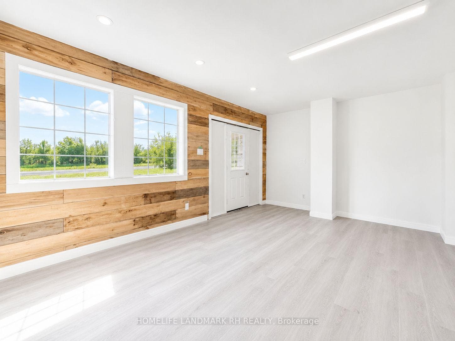 25066 Commodore Road photo 7