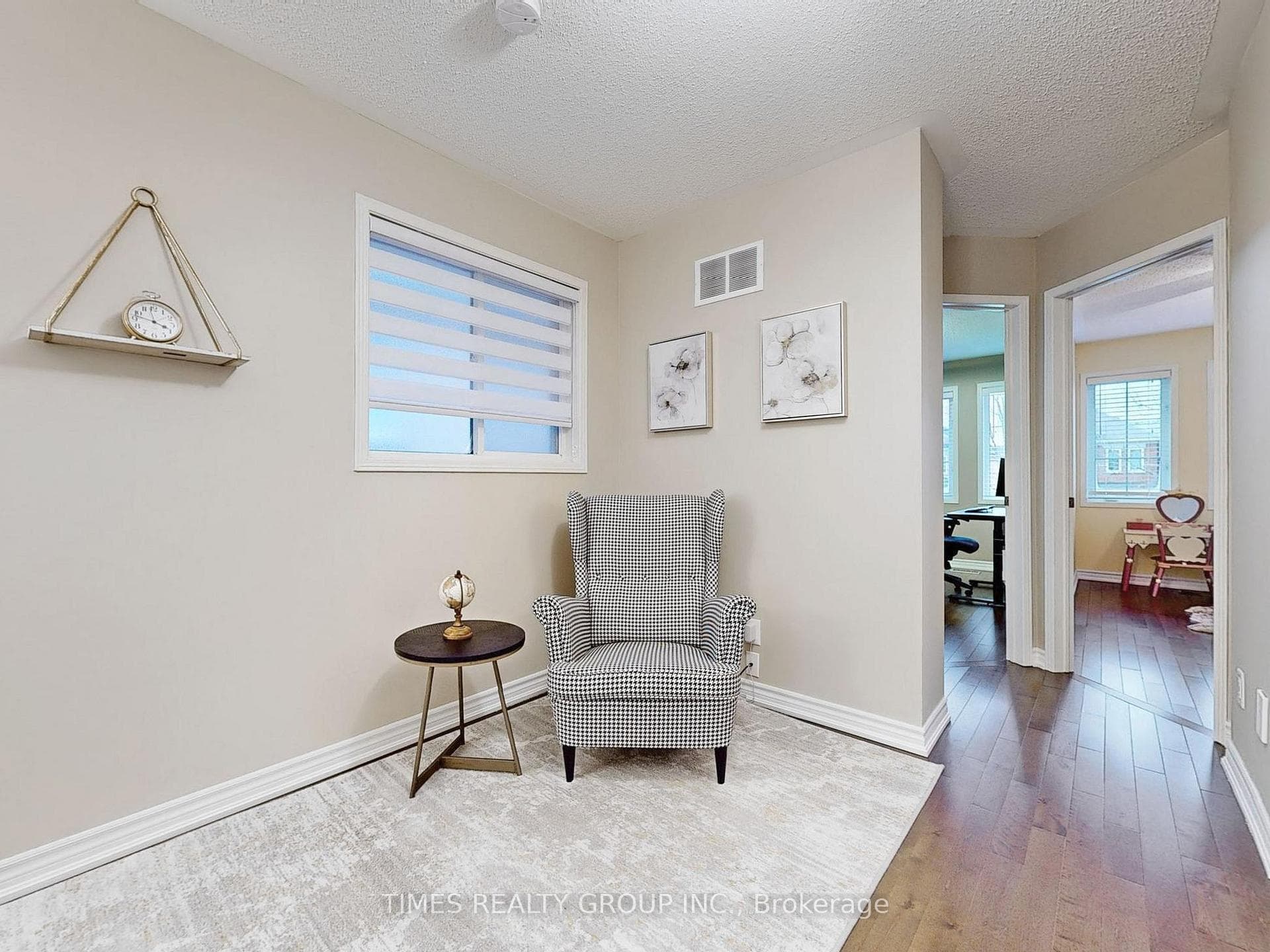 10 Harmony Road photo 26