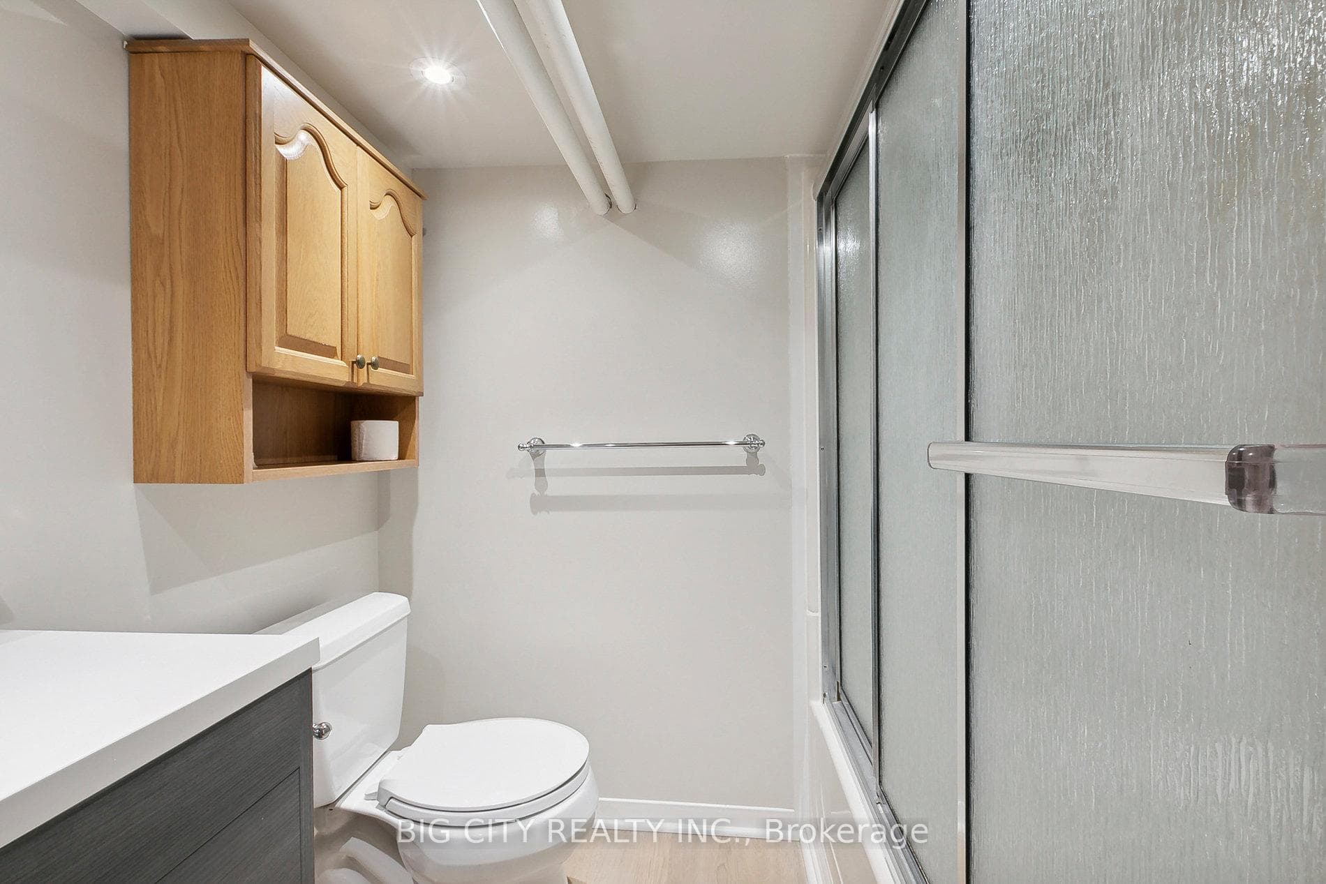 178 Douglas Avenue Unit Lower photo 15