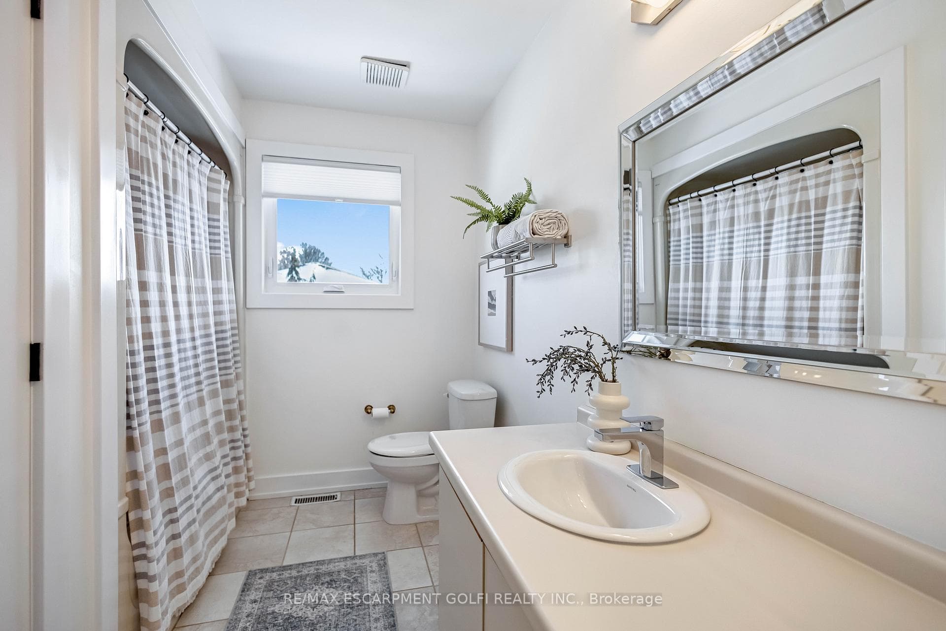 23 Galley Road photo 33